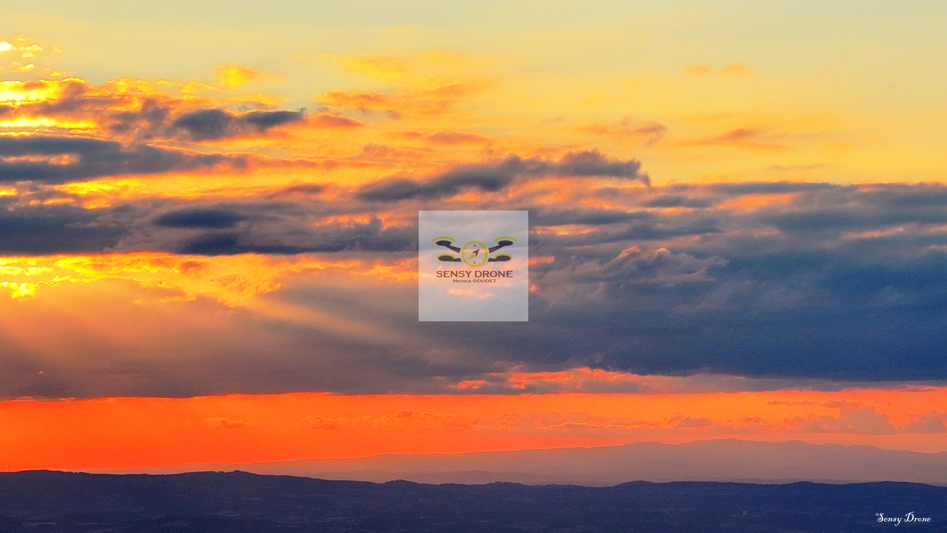 Coucher de soleil sur Fortunio – Margeride en feu