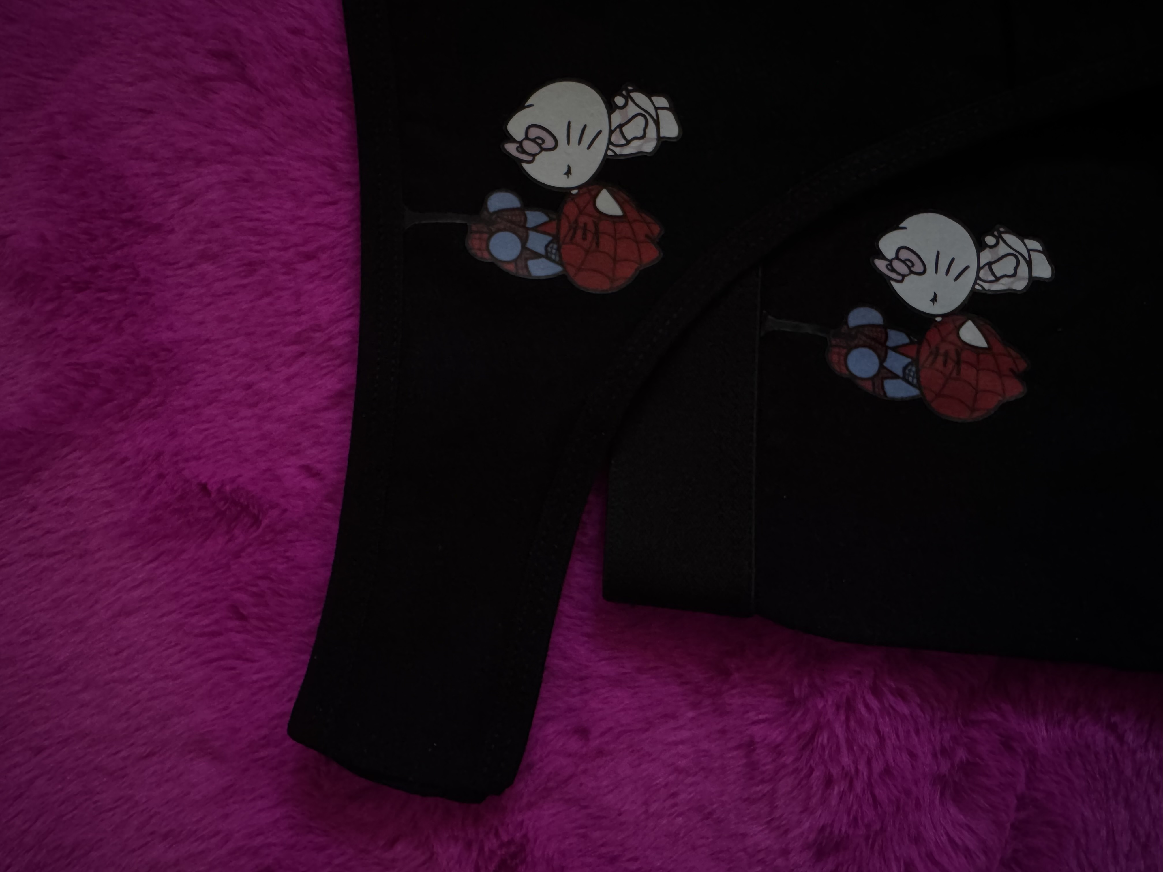 Set Spider-Man e Hello Kitty "in Love"