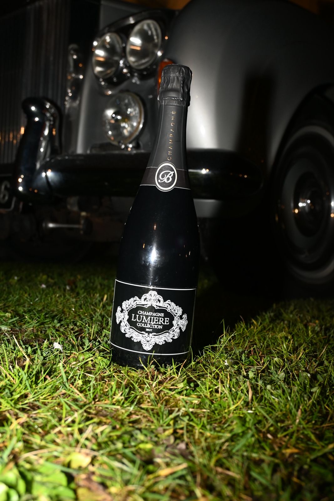 Champagne édition Noir professionnels (vendu par 6)