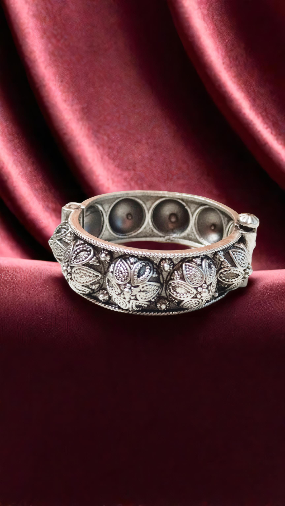 Silver Floral Bracelet