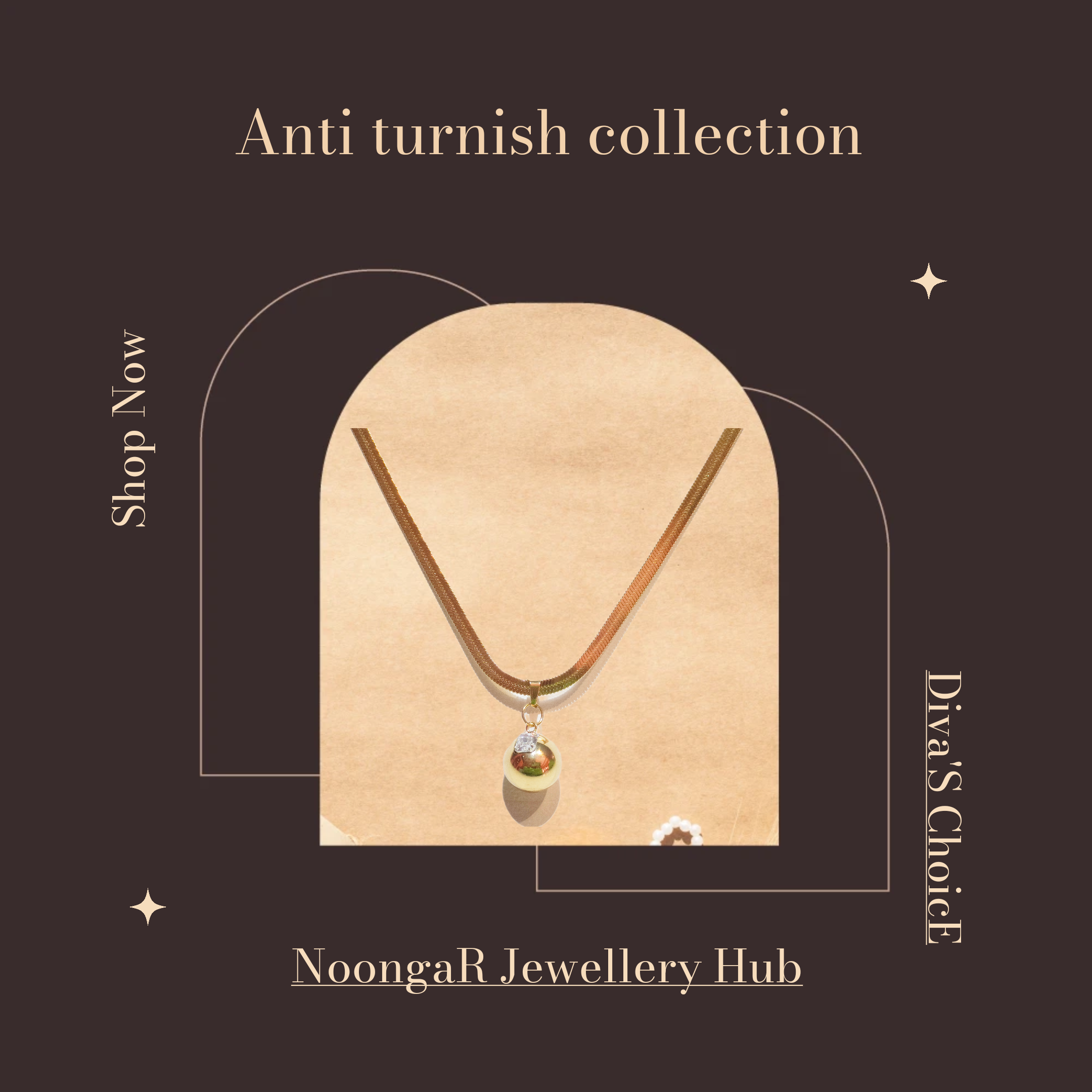 Gold Pendant Necklace