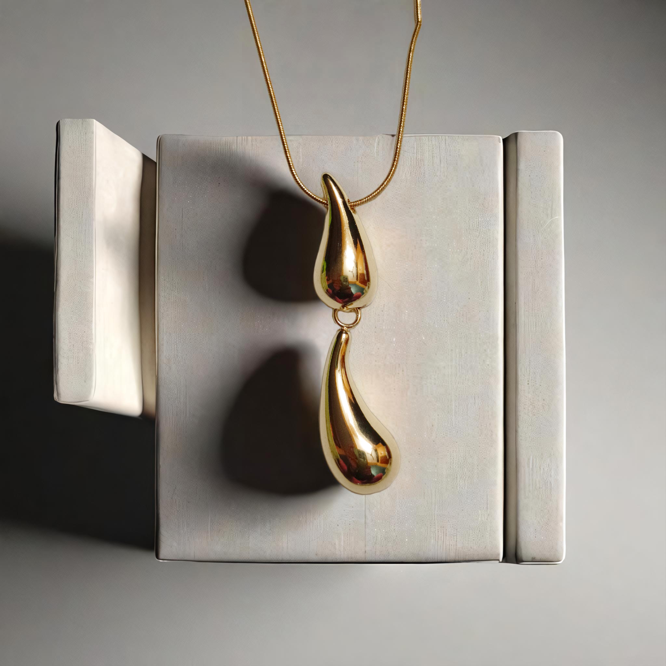 Gold Teardrop Necklace