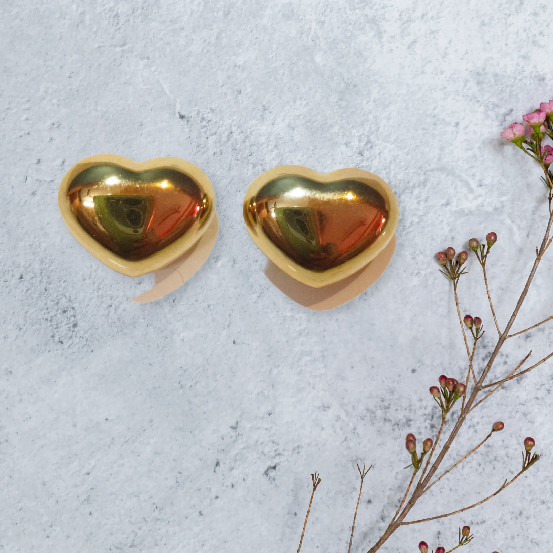 Gold Heart-shaped Decorative Items