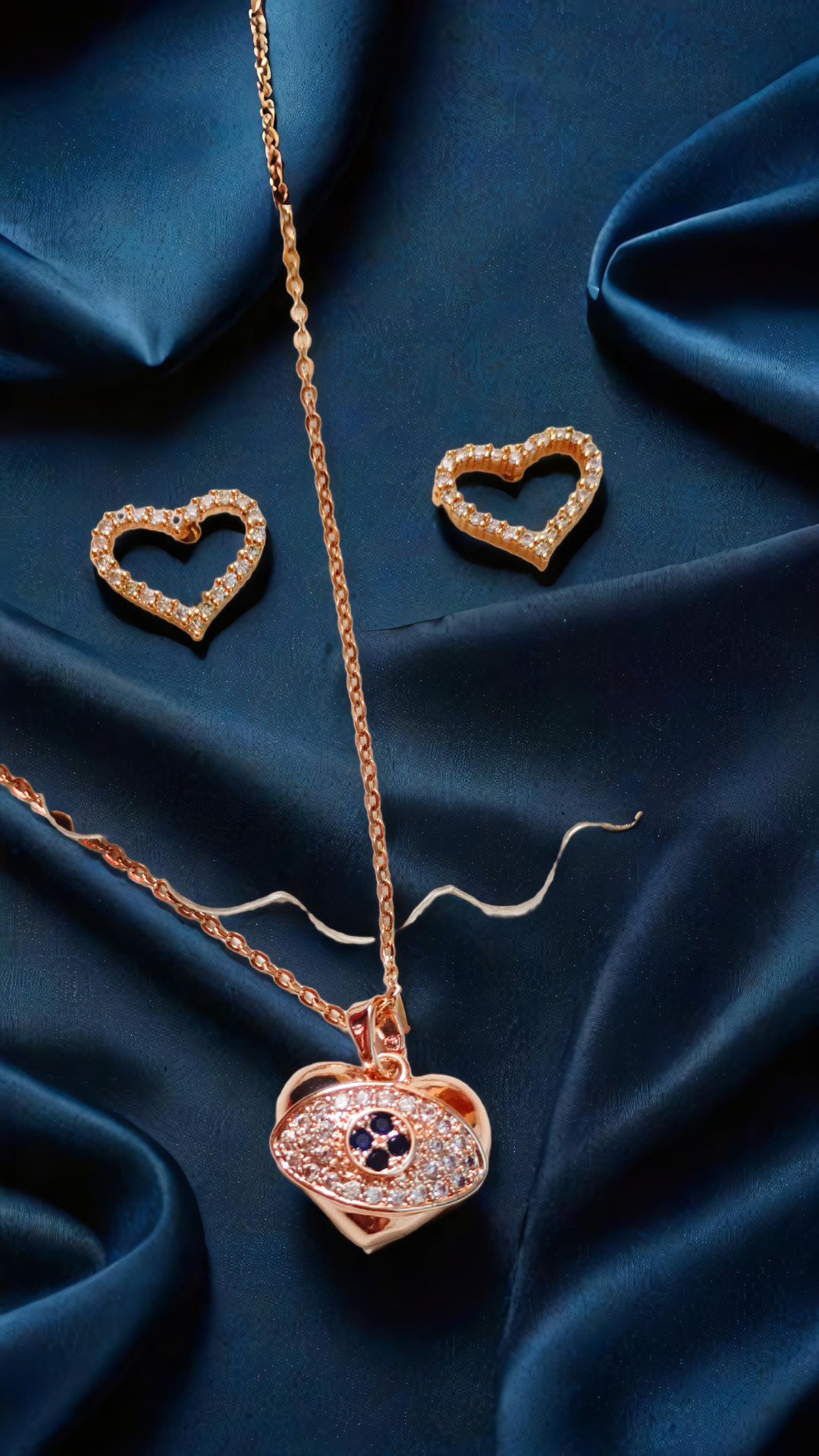 Heart-Shaped Jewelry Set