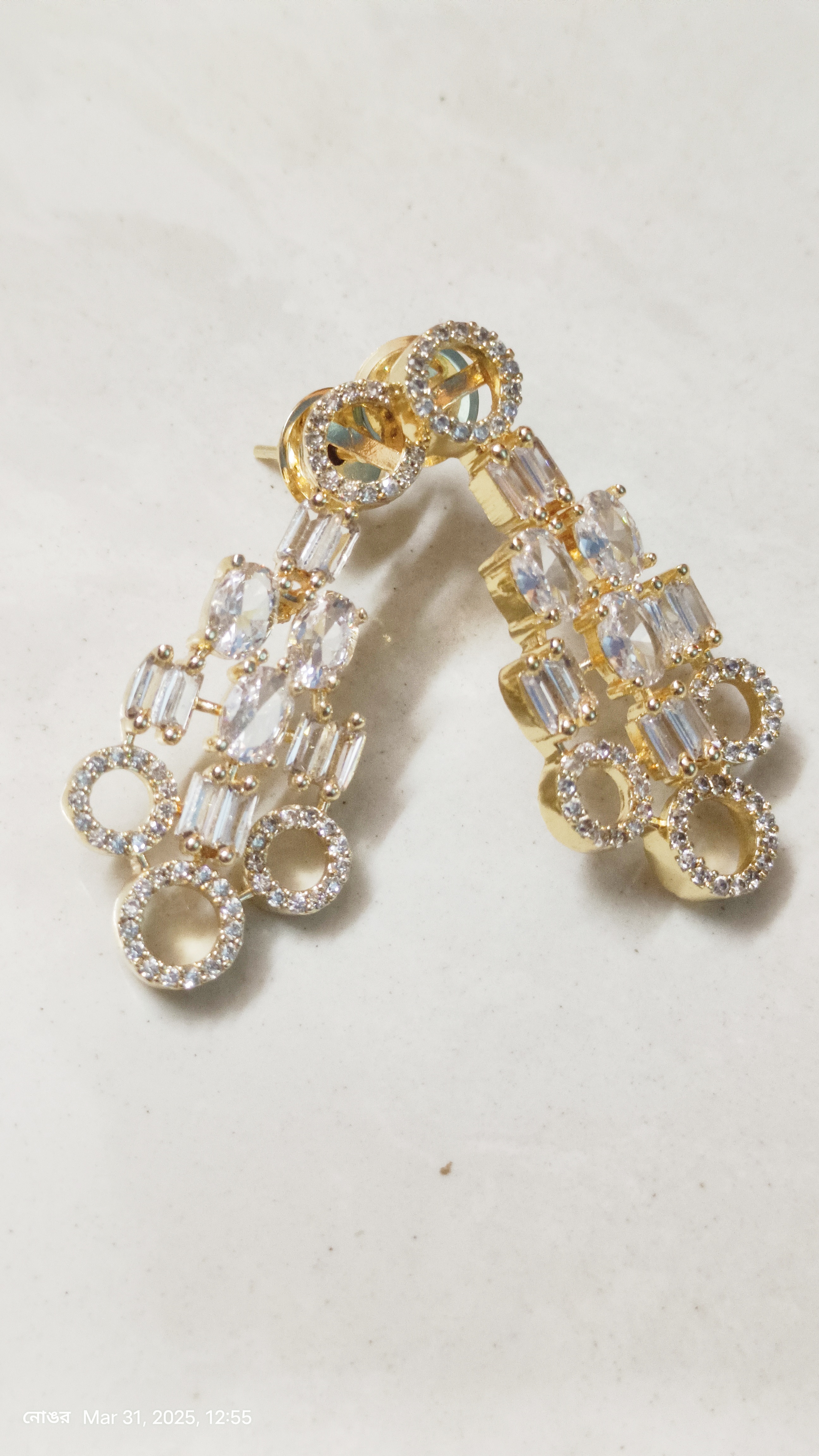 Elegant Gold Necklace Set