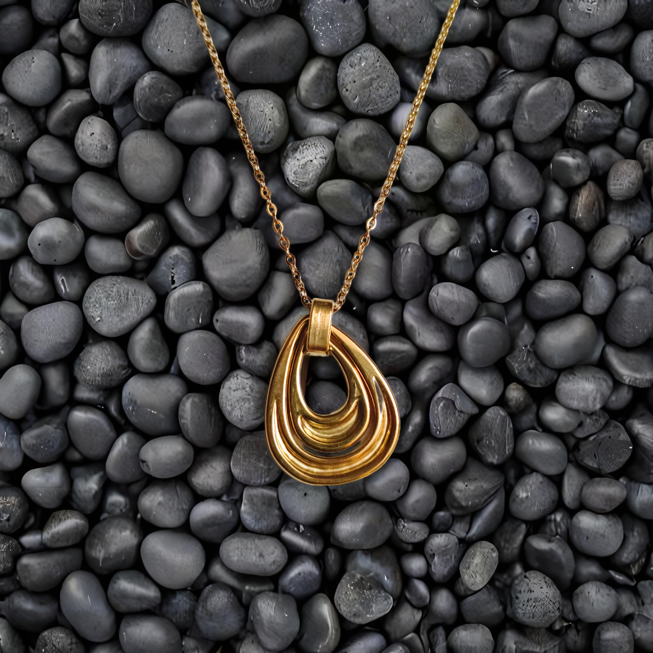 ANTI TURNISH Pendant Necklace