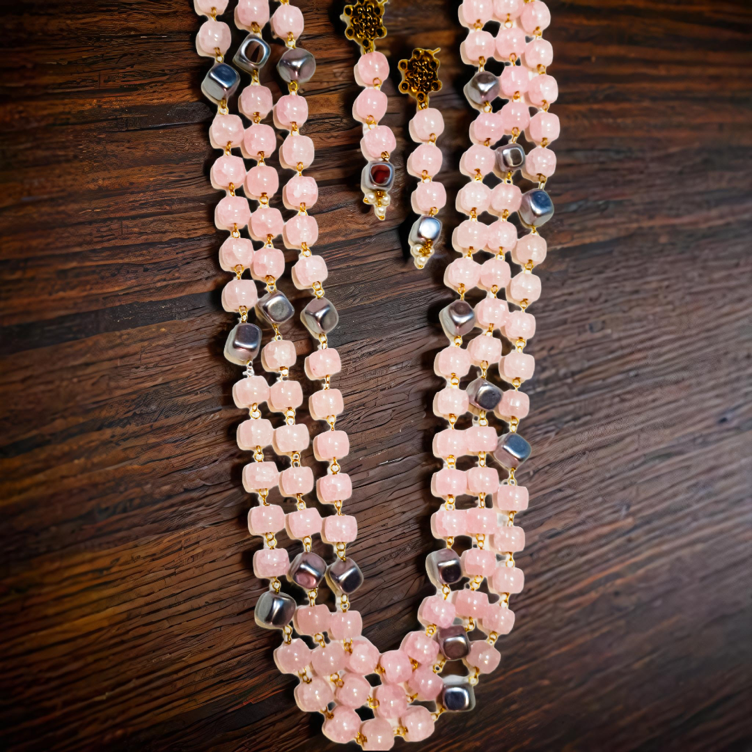 Elegant Pink Beaded Necklace Set