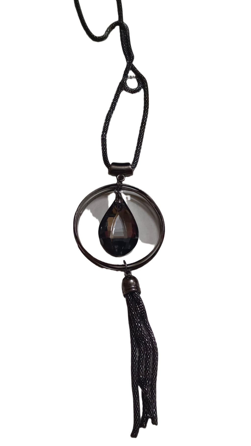 Elegant Black Pendant Necklace