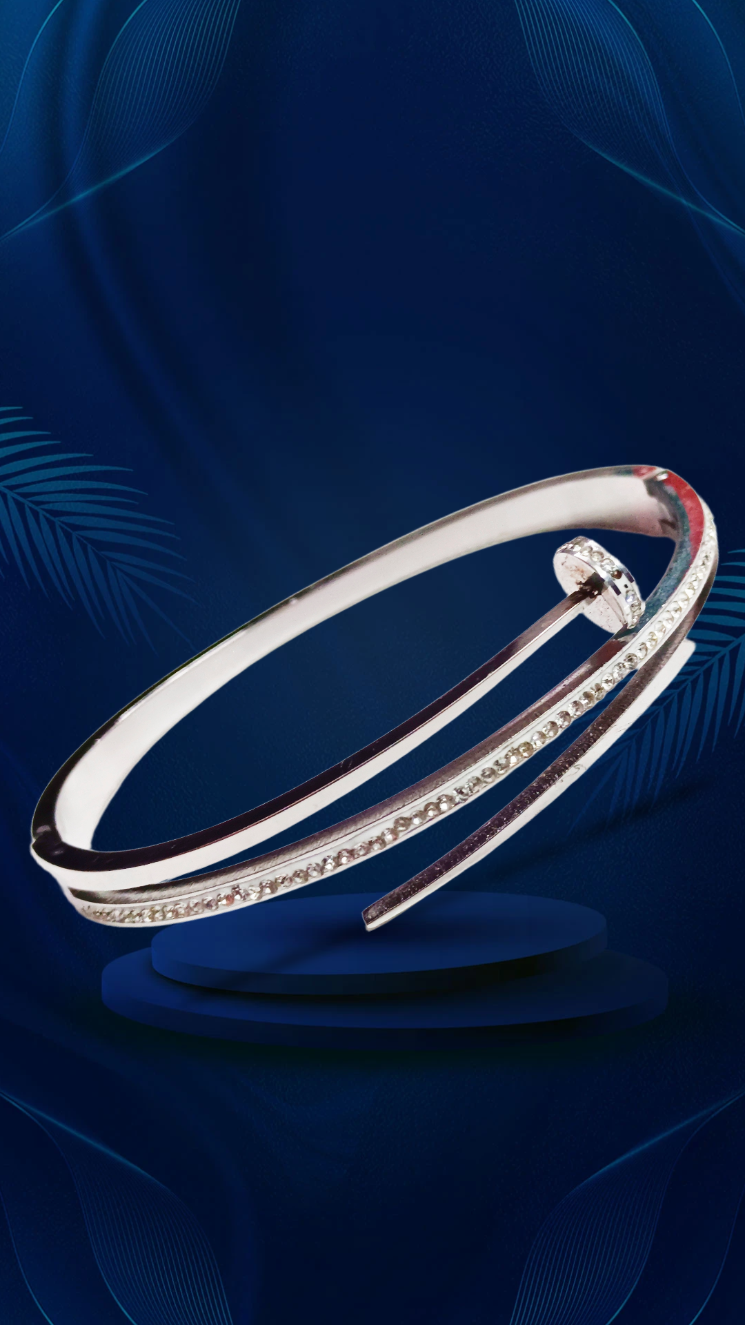 CORPORATE LOOK BRACELET