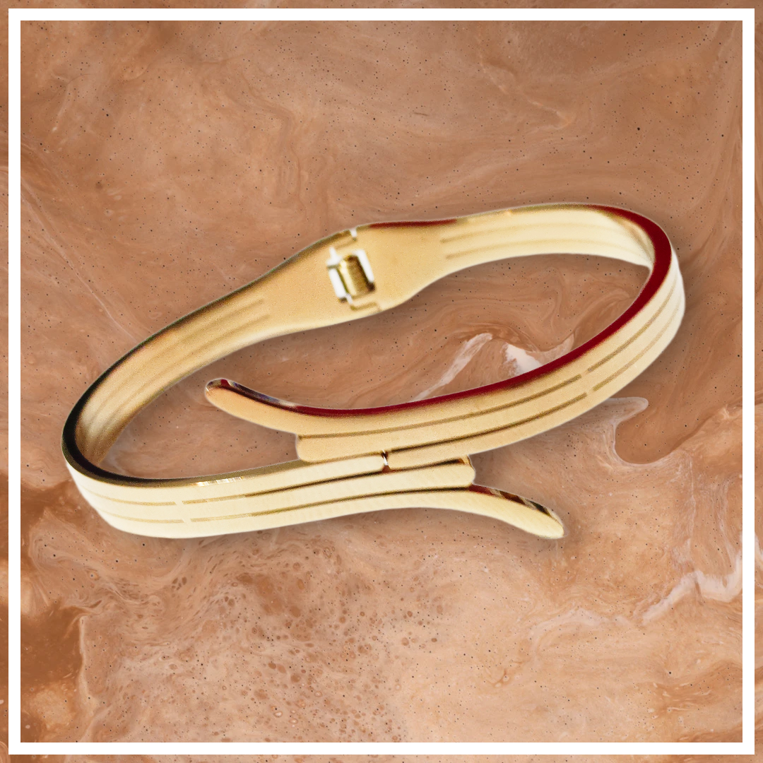 Elegant Gold-Tone Bracelet,an unique design front open elegant looking bracelet