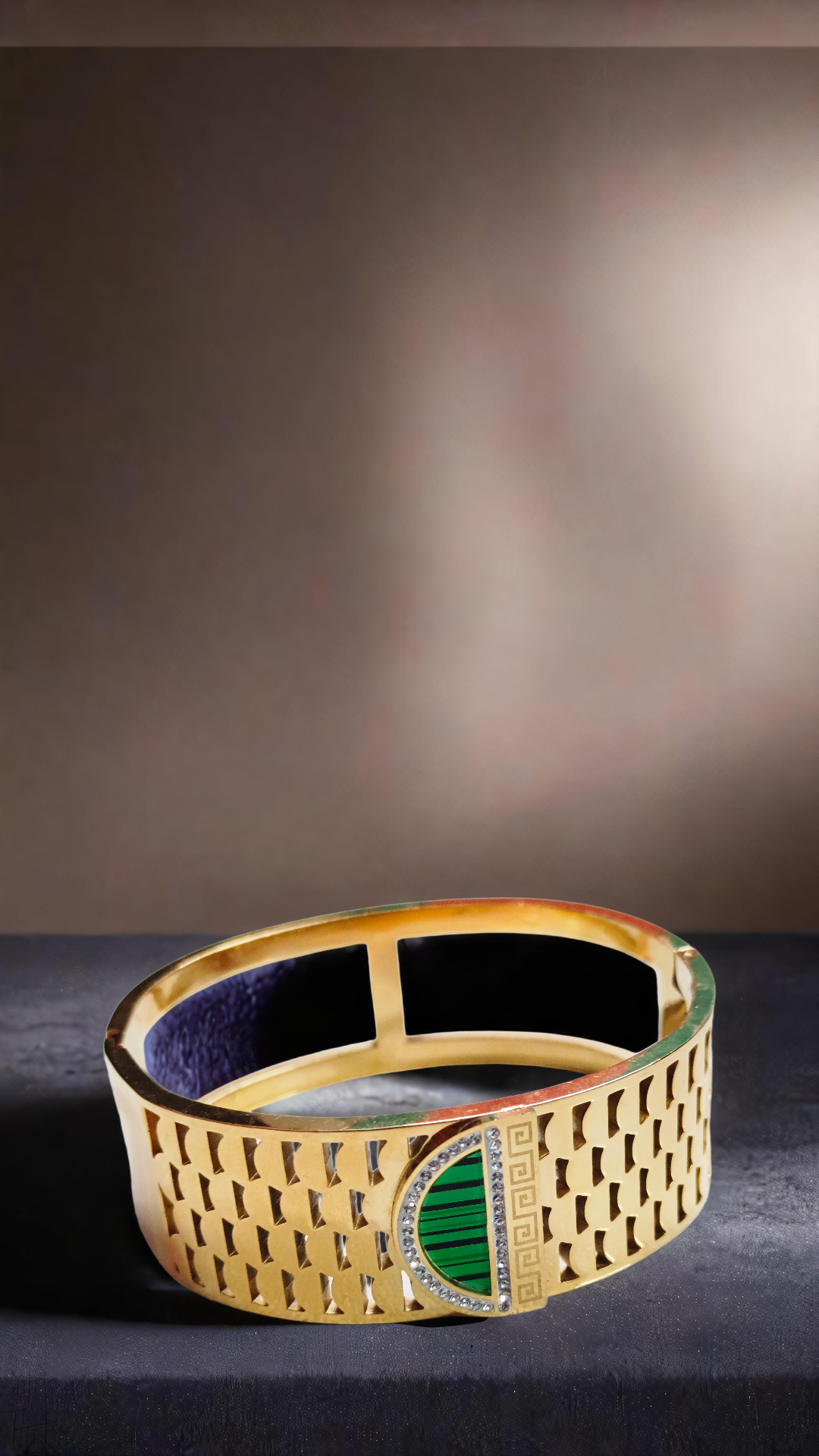 ad studed side open bracelet