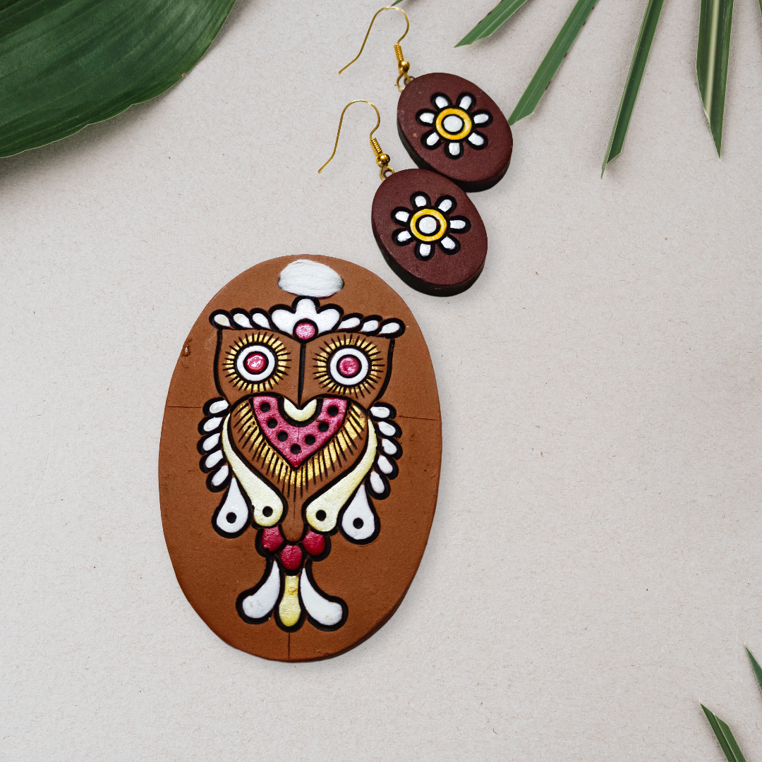 Handcrafted Owl Wall Plaque with Matching Earrings,teracotta handmade jewellery set