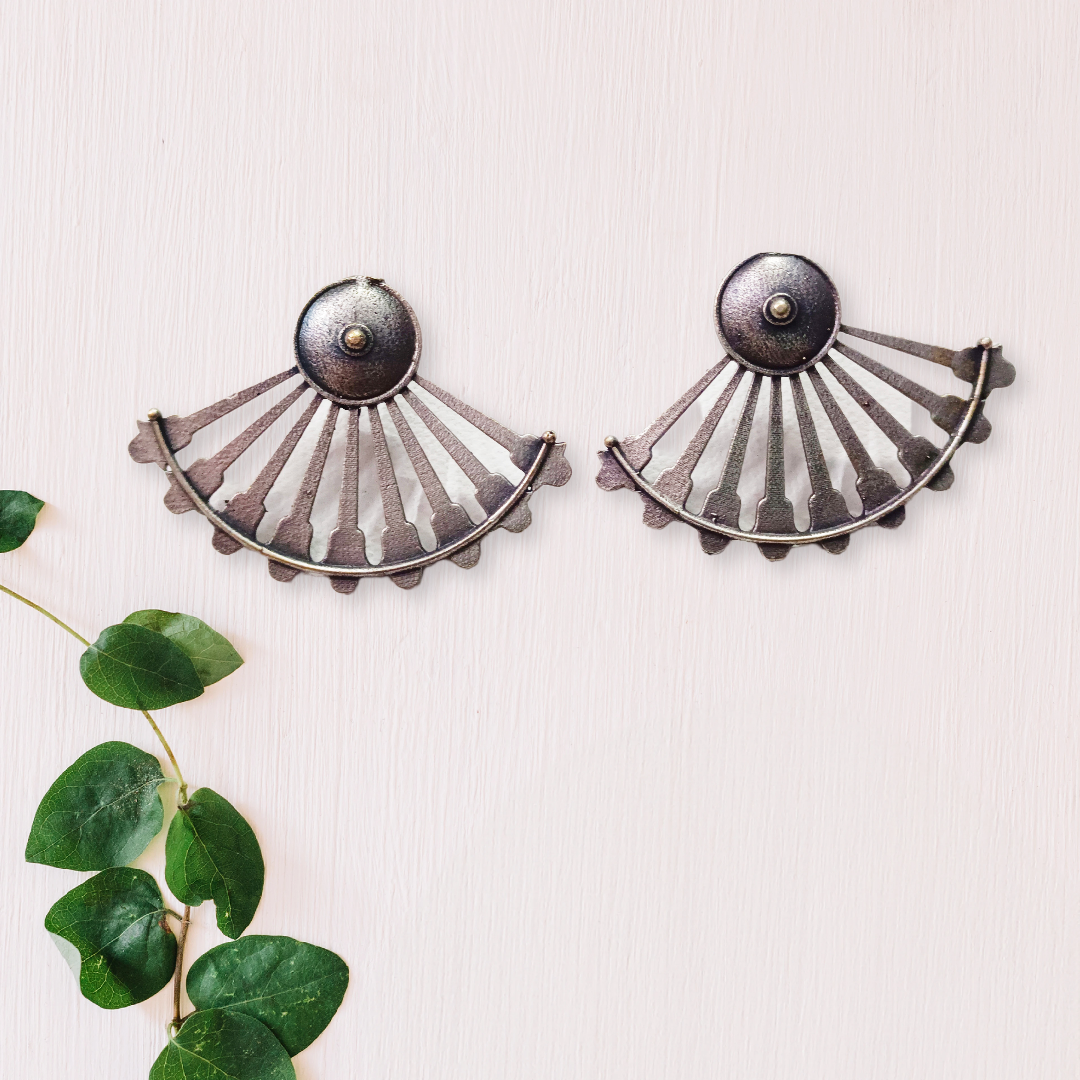 Vintage Metal Fan Earrings,quater circle solid trendy ear studs