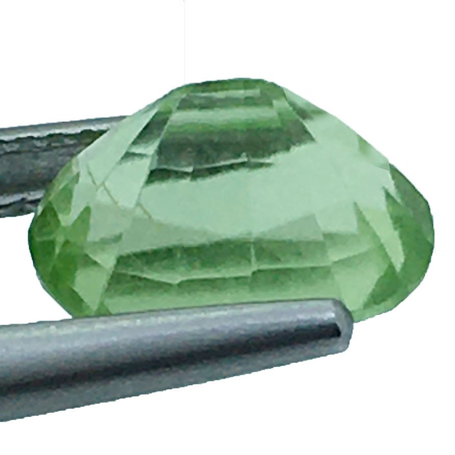 Green Peridot - 4.41 ct - International Gemological Institute (IGI)