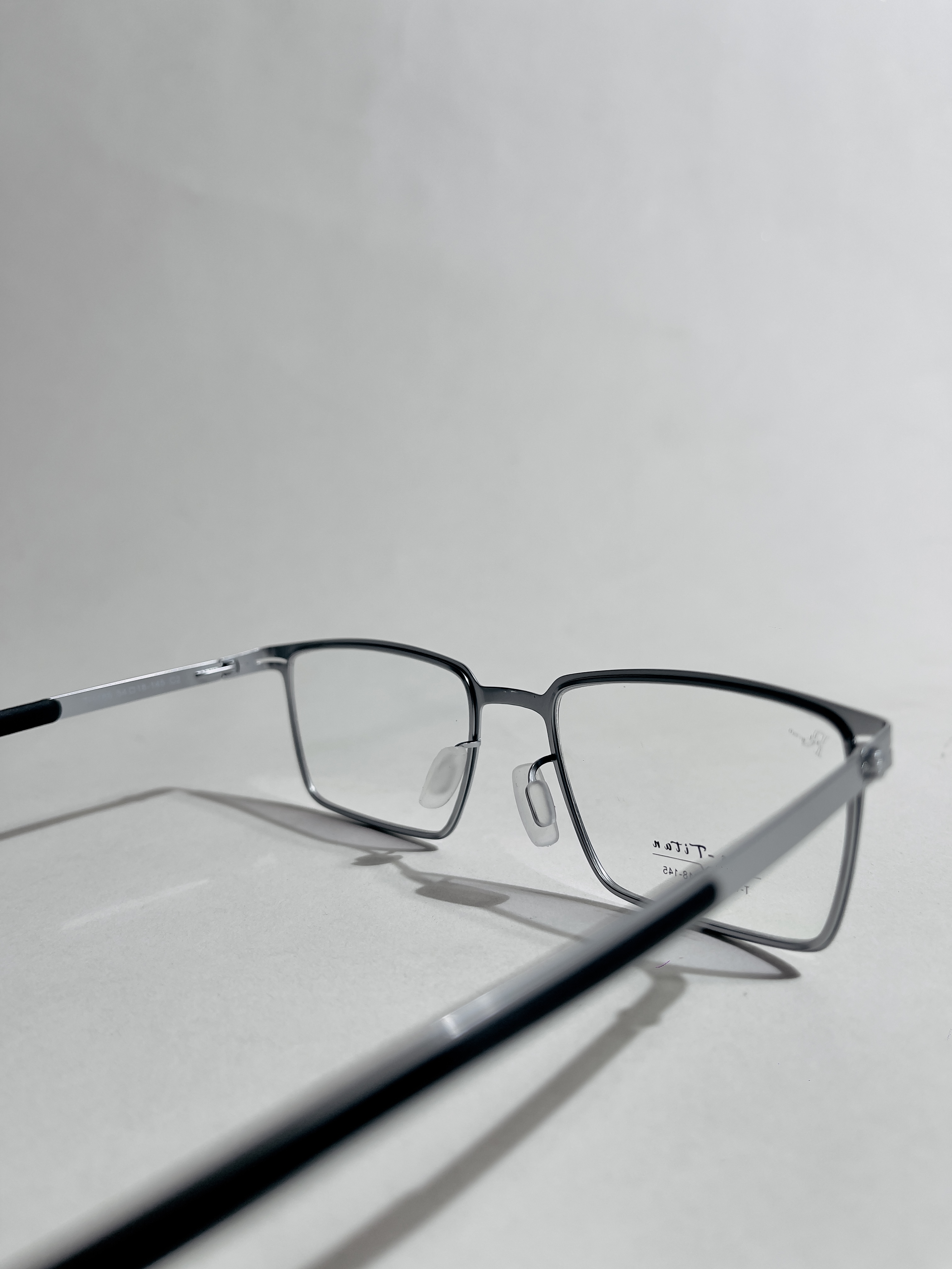 Recce titanium glasses