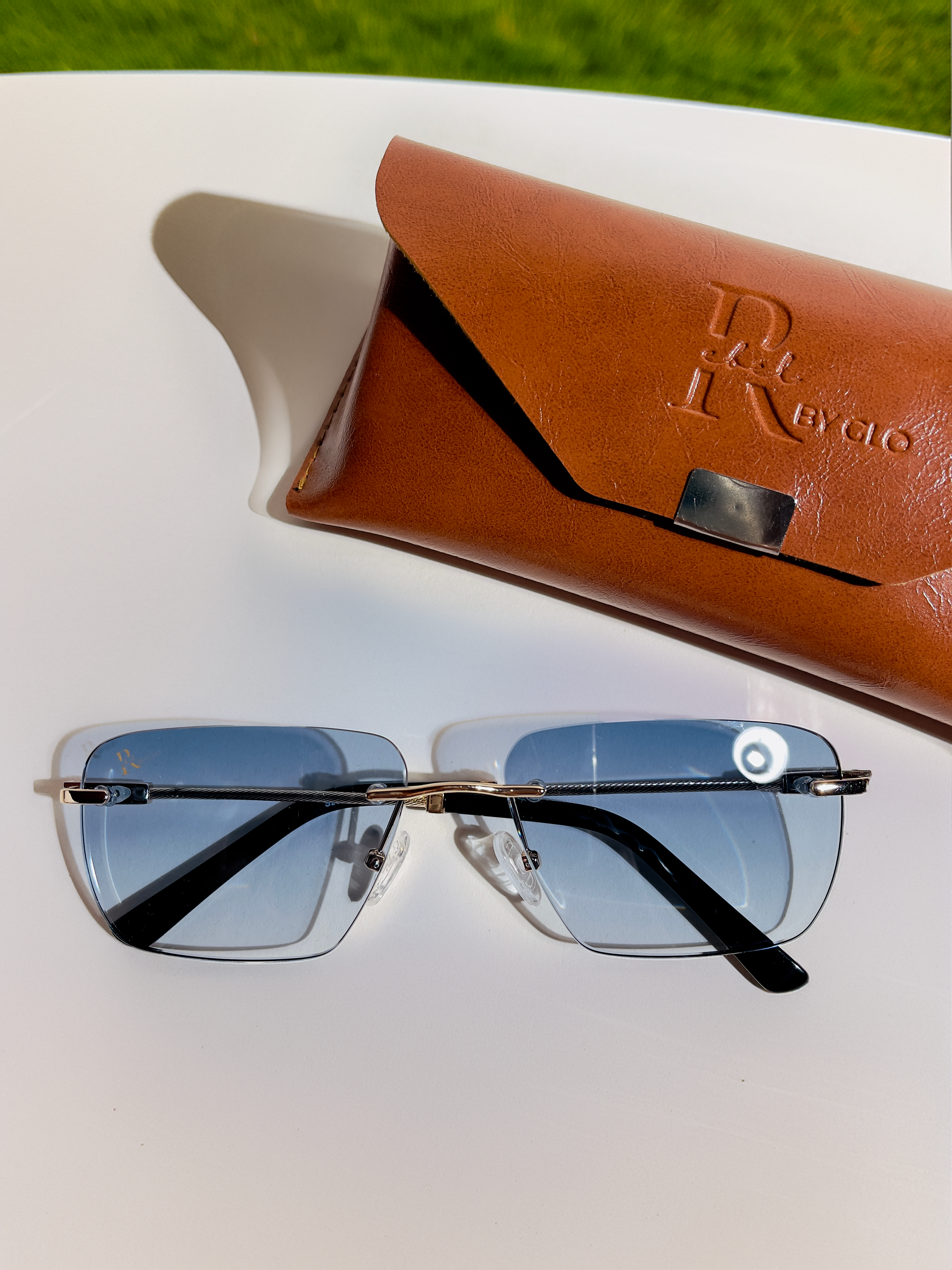 Levi sunglasses (blue)