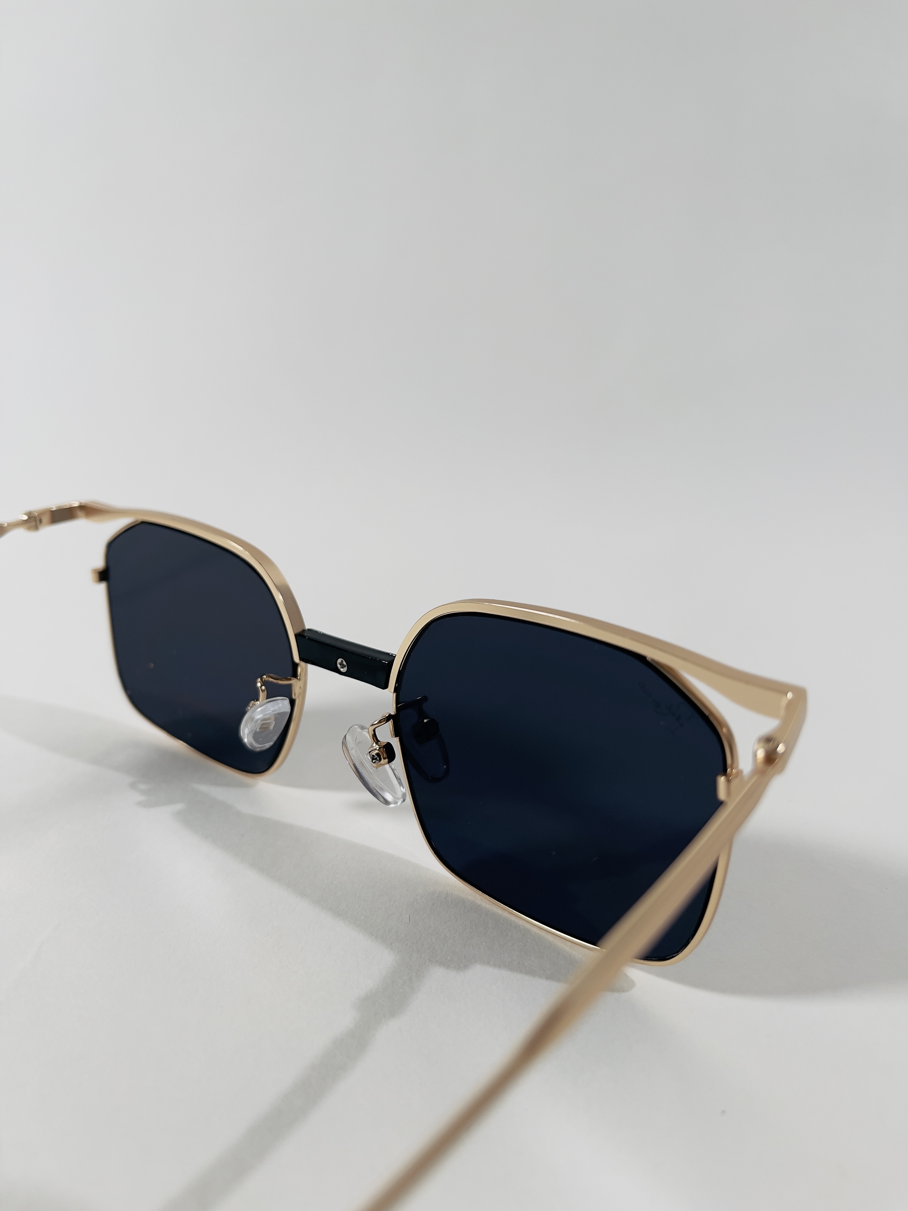 Western sunglasses 