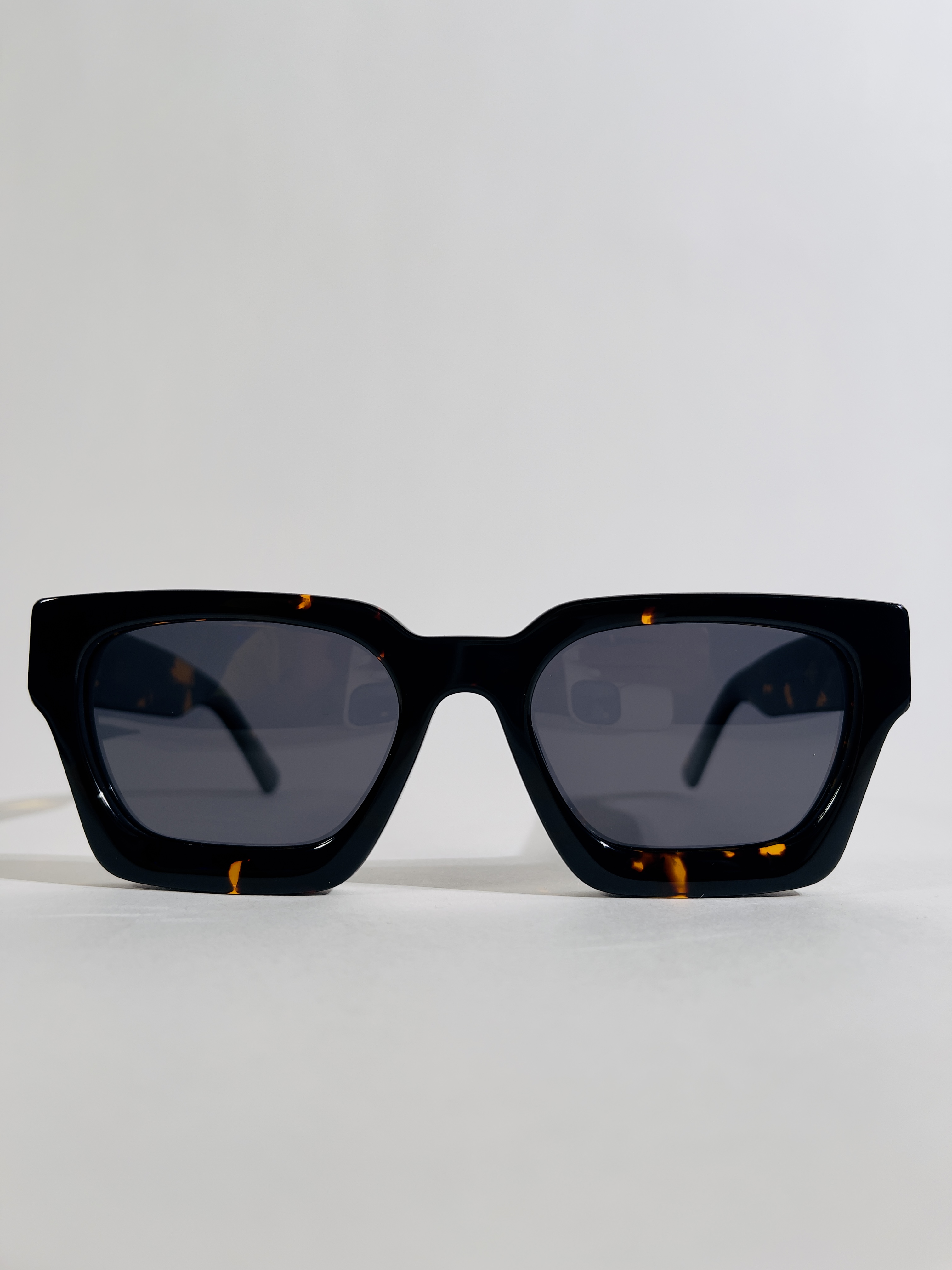 Benny acetate - tort