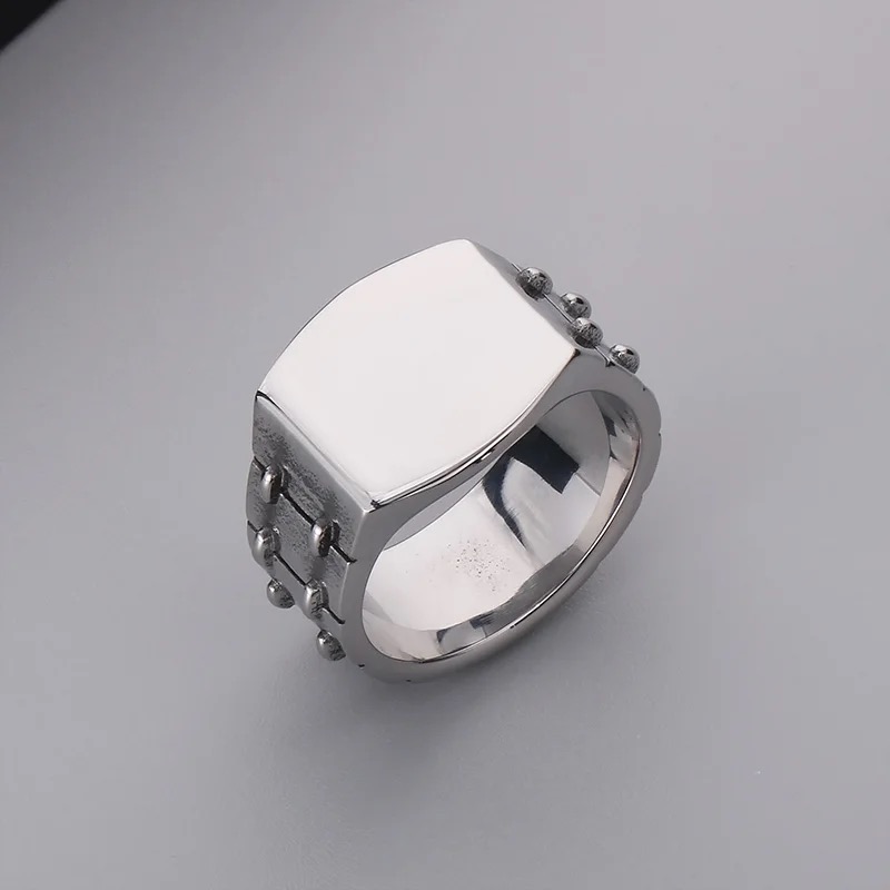 Rebel Ring