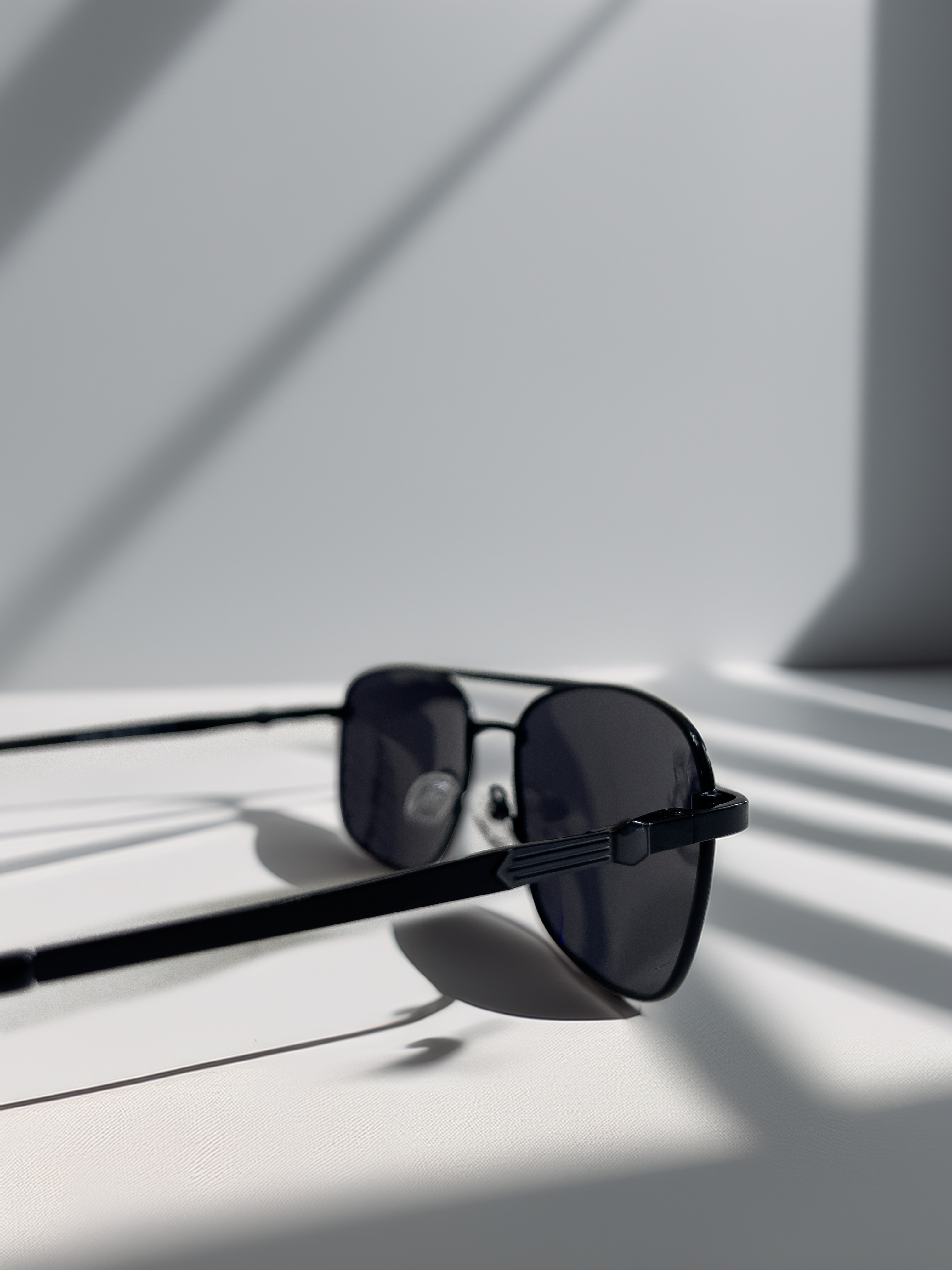 Storm - black