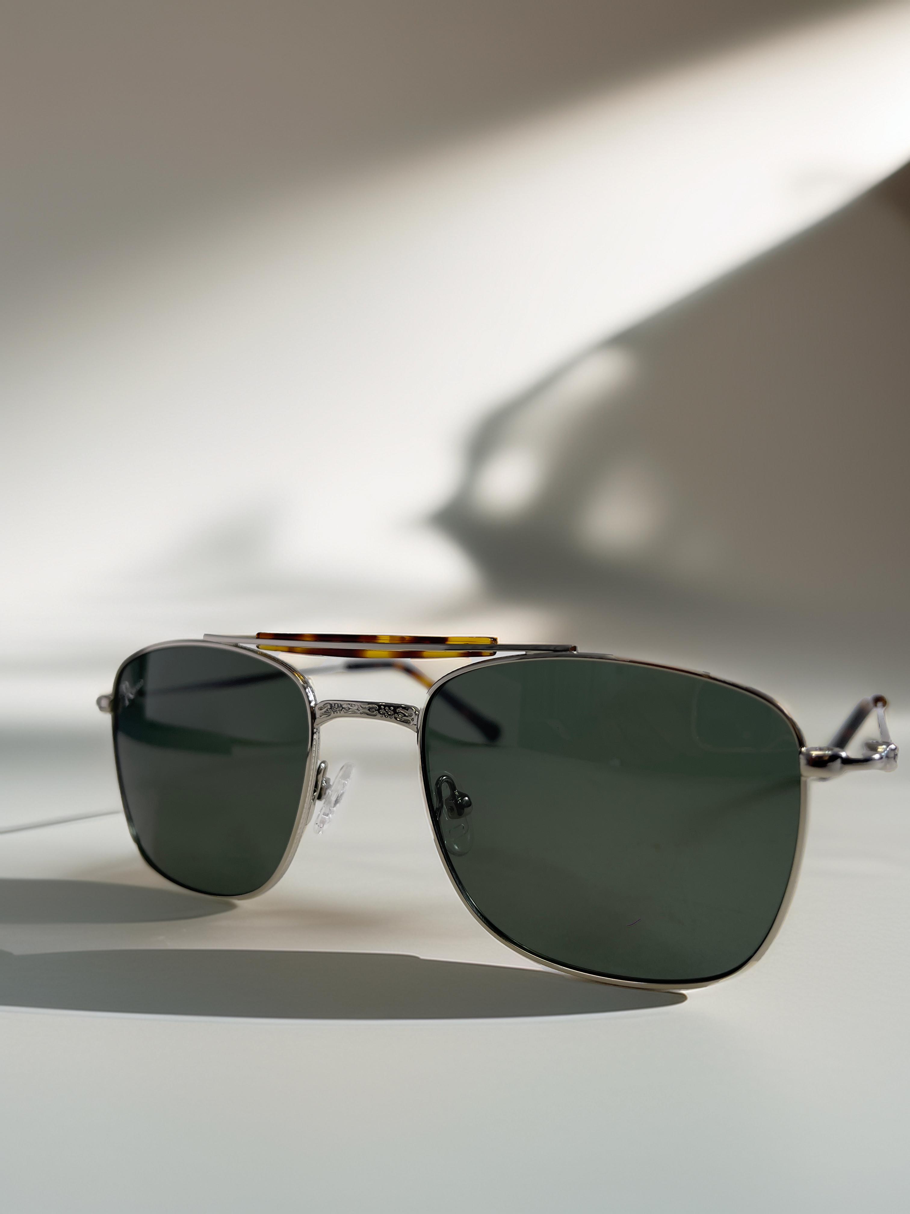 Hawk - green 
