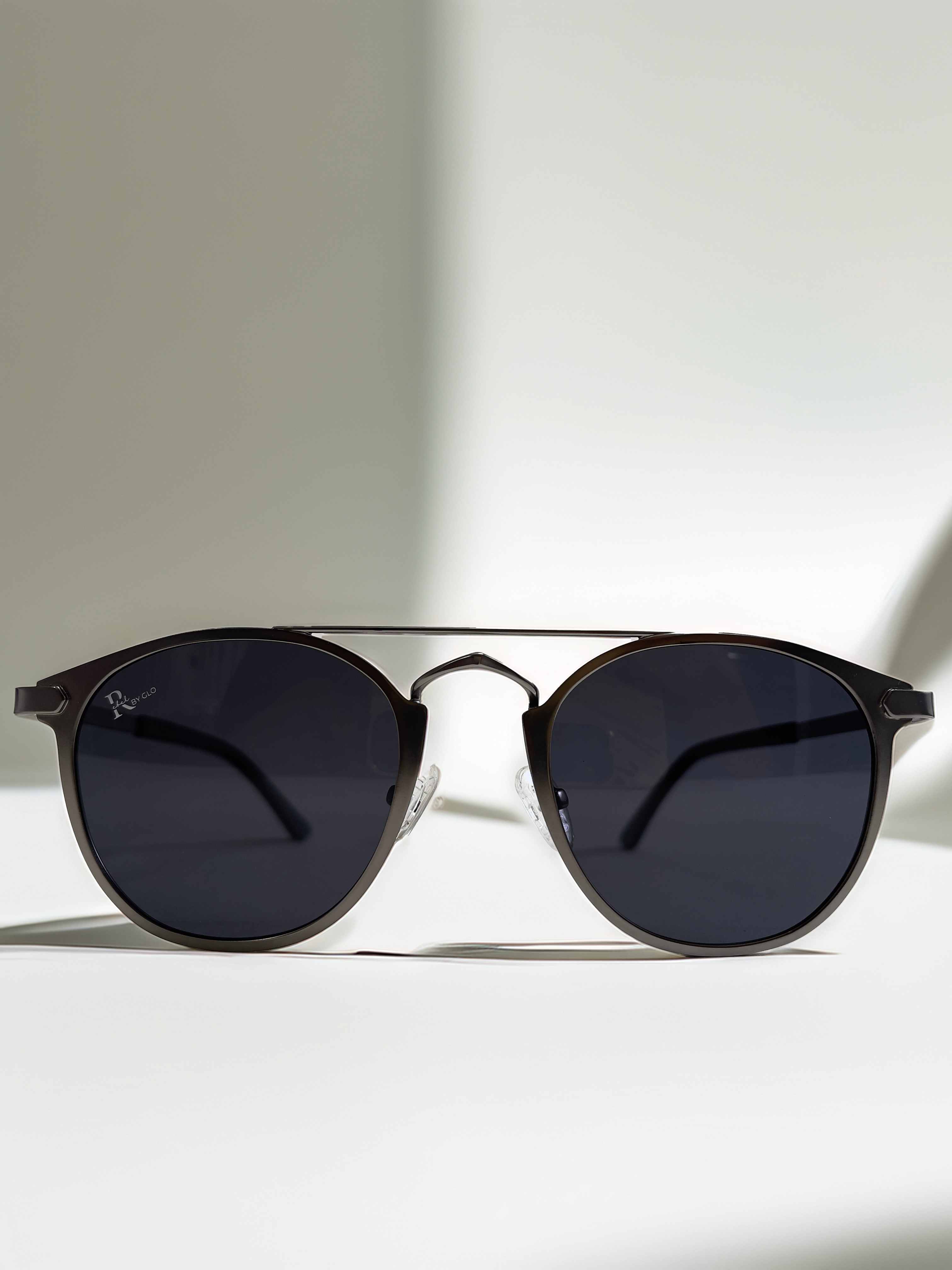 Volt -black