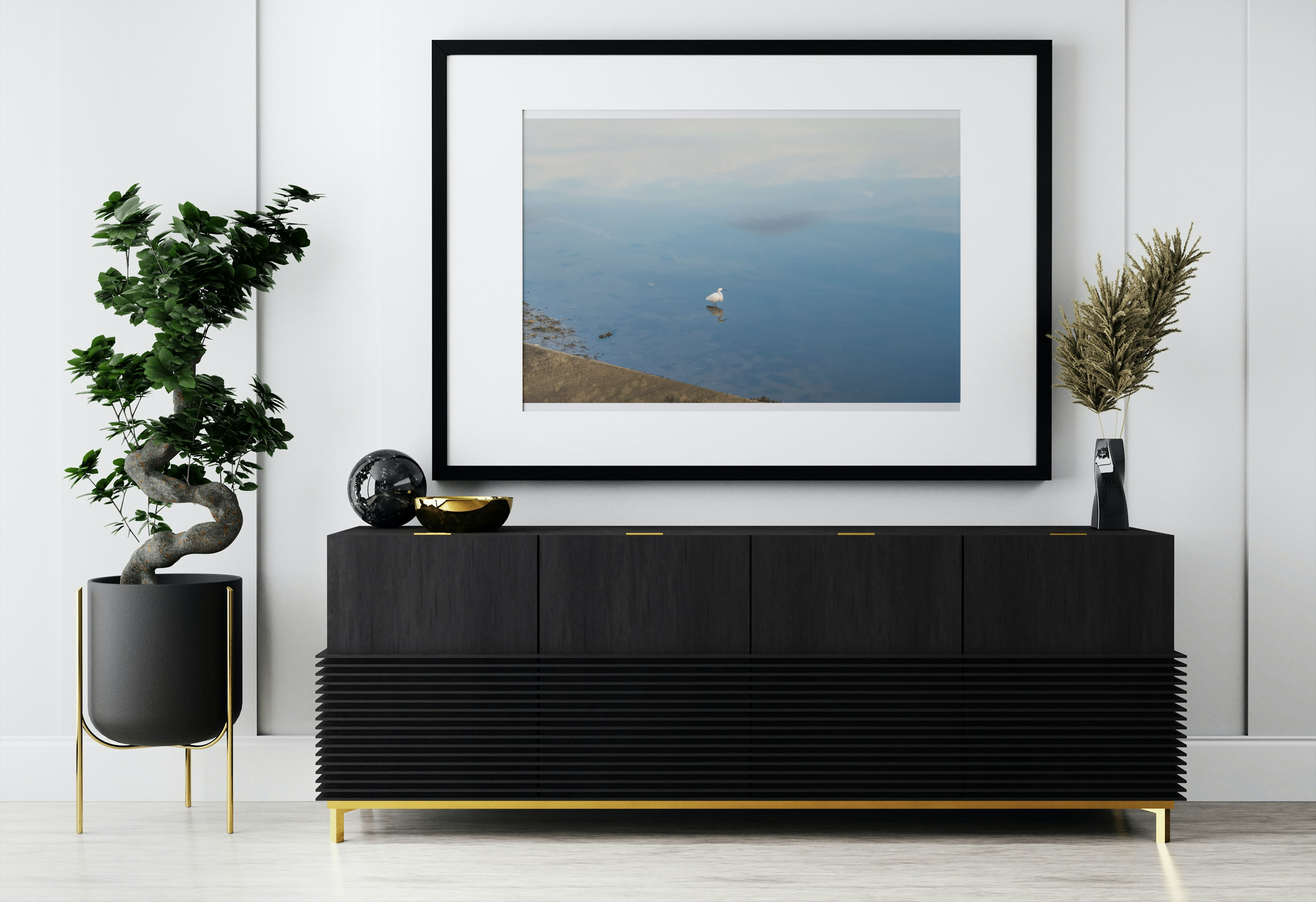 Photo d’art – Aigrette élégante sur le lac de Vieux-Boucau, ambiance minimaliste