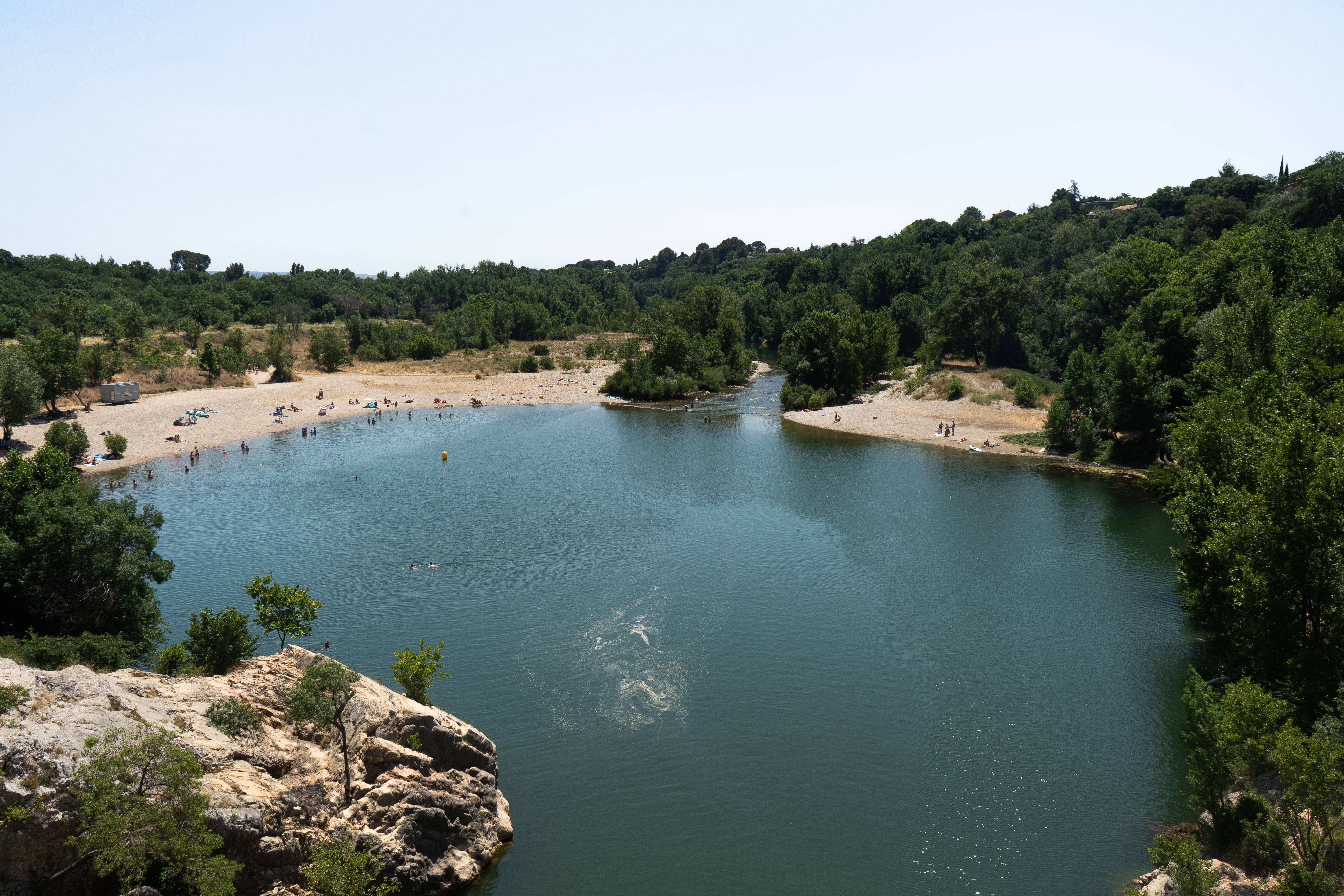 Vue aérienne de la Plage du Pont du Diable à Aniane