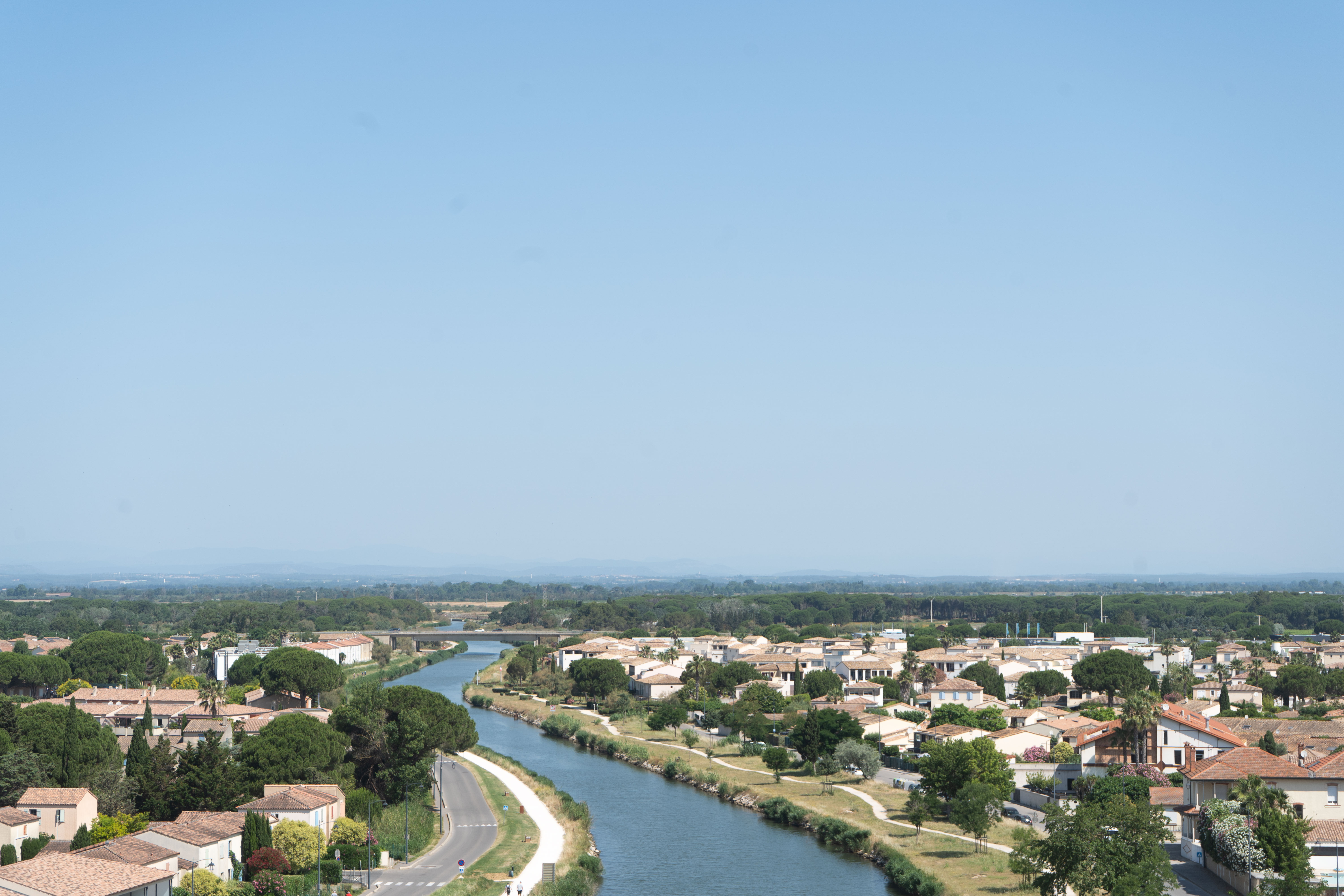 Photo  vue aérienne de la ville d'Aigues Mortes