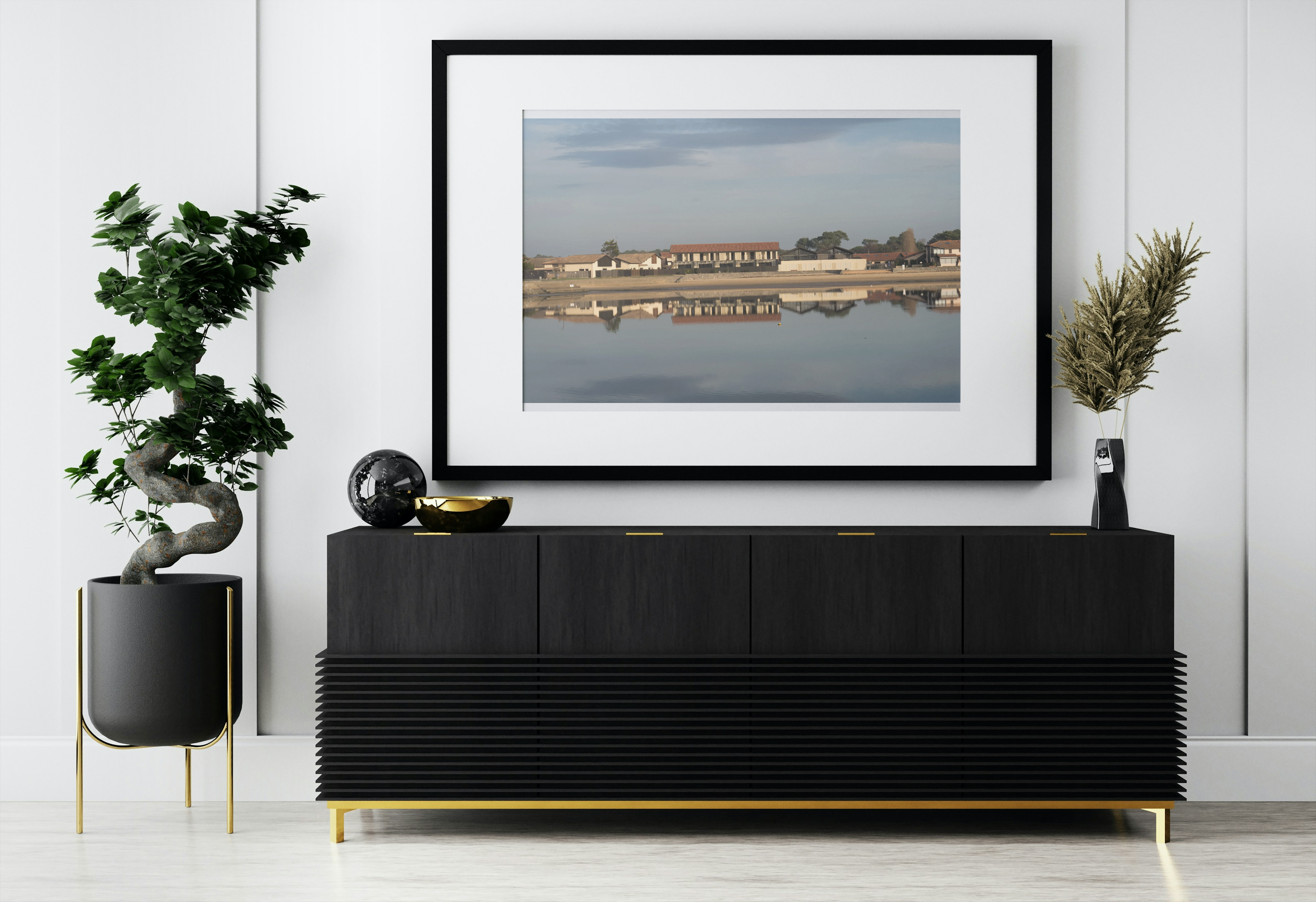 Reflets ensoleillés des résidences sur le lac de Port d’Albret