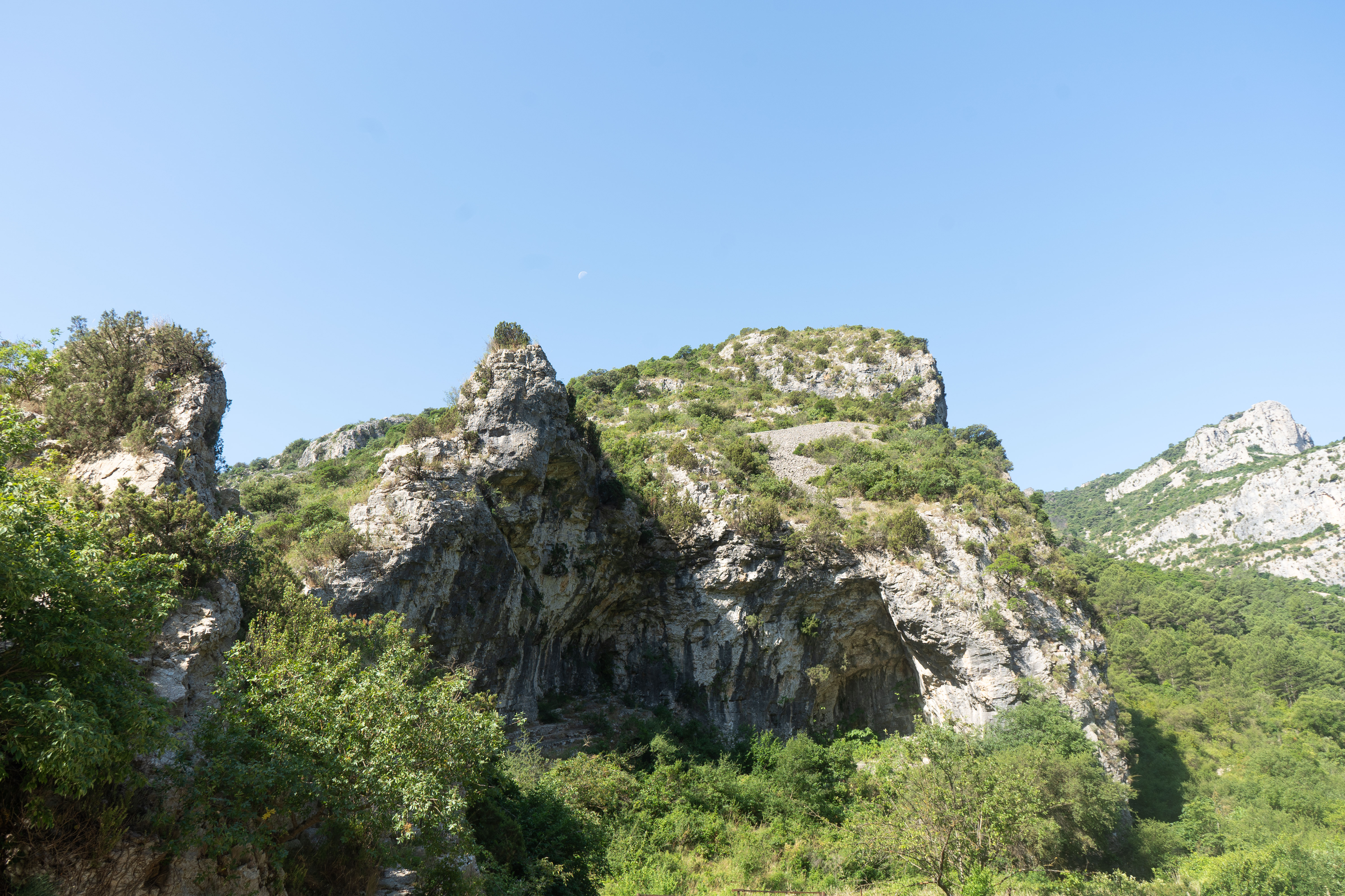 Autre vue des montagnes prise à Saint-Guilhem-le Désert