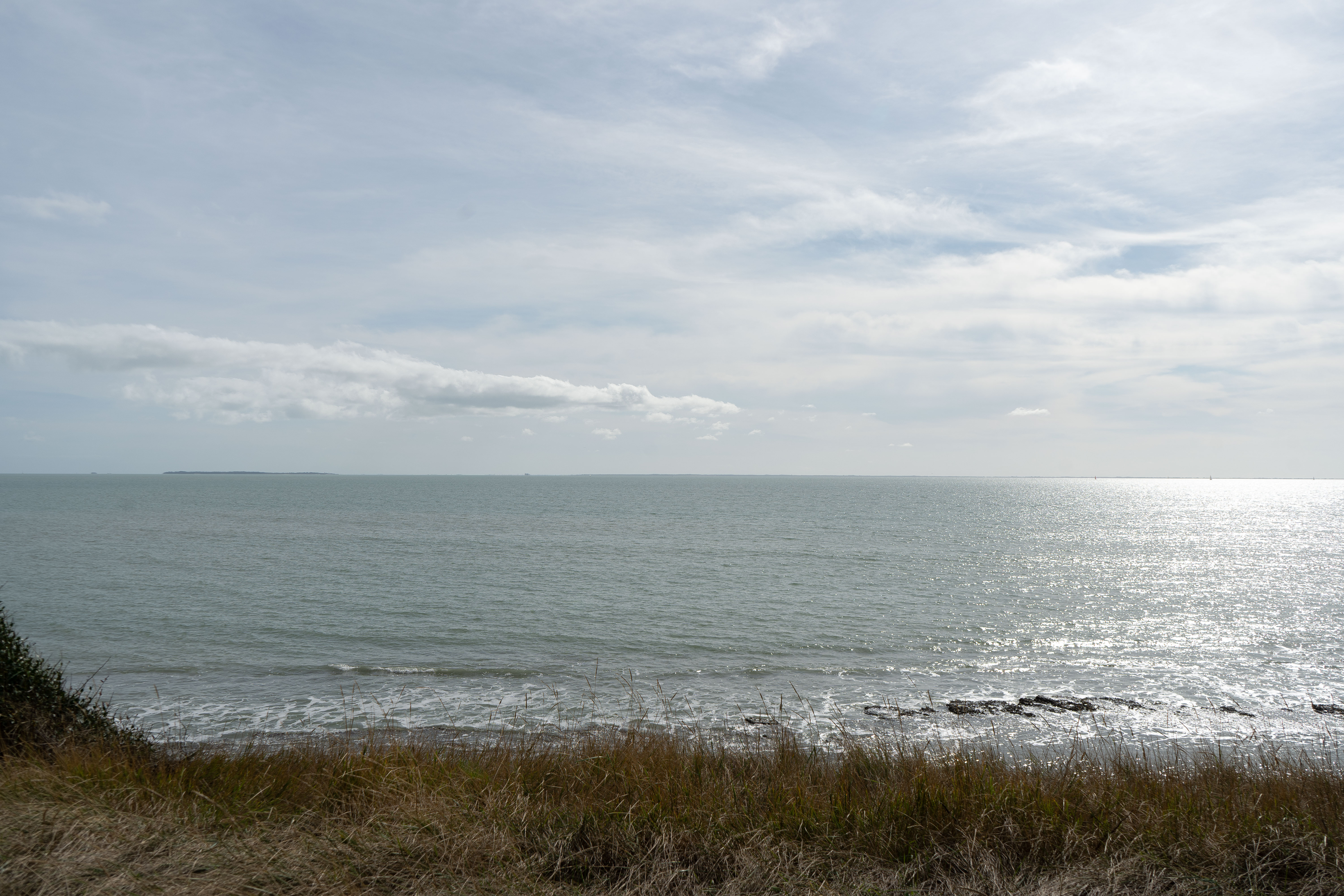 Photo “Horizon ensoleillé au Port des Minimes, La Rochelle”