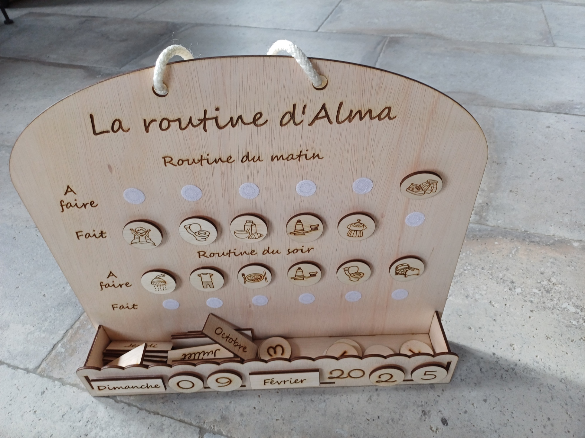 Fichier de découpe laser d'un tableau de routine enfant