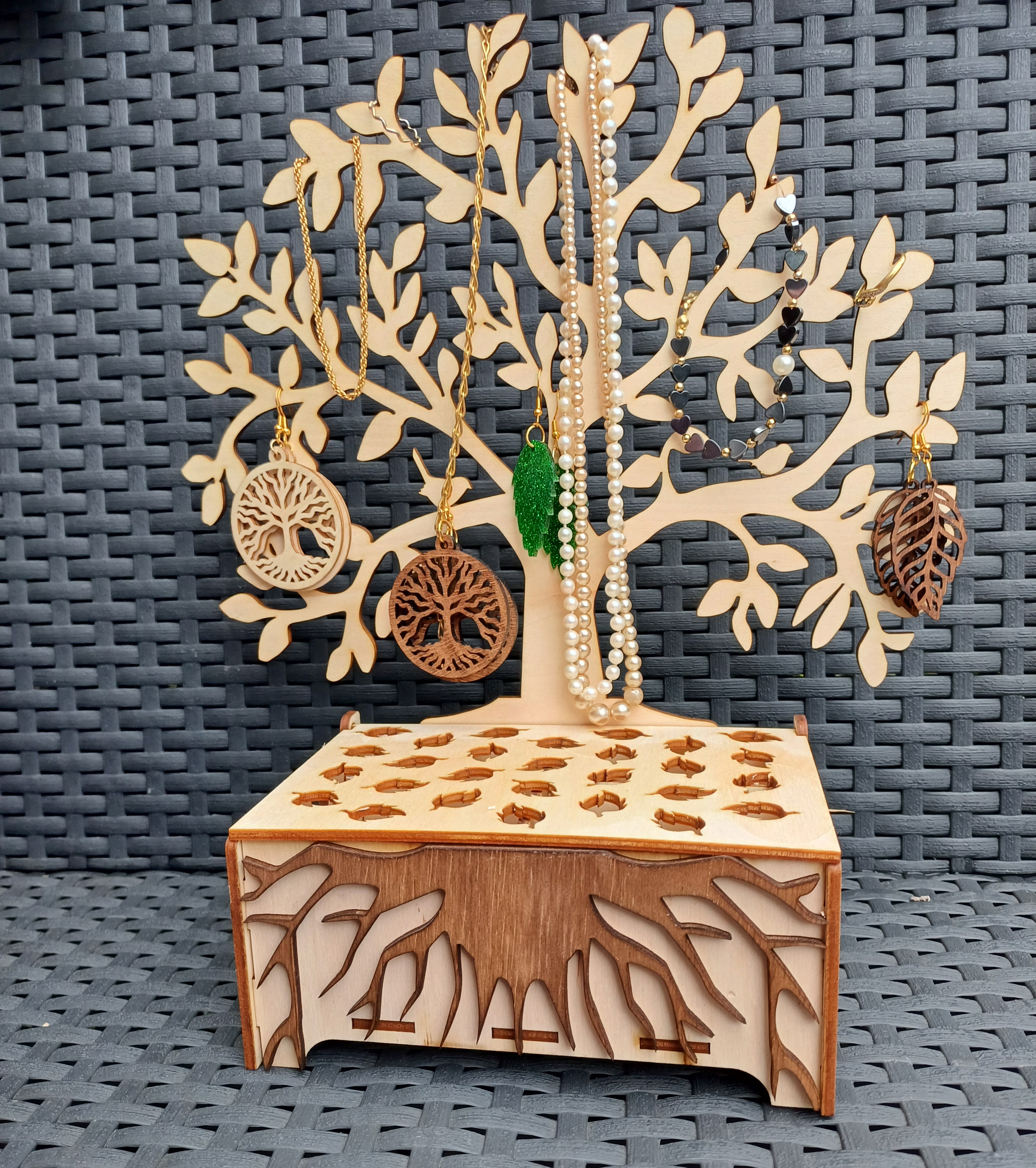 Fichier de découpe d'un arbre porte-bijoux