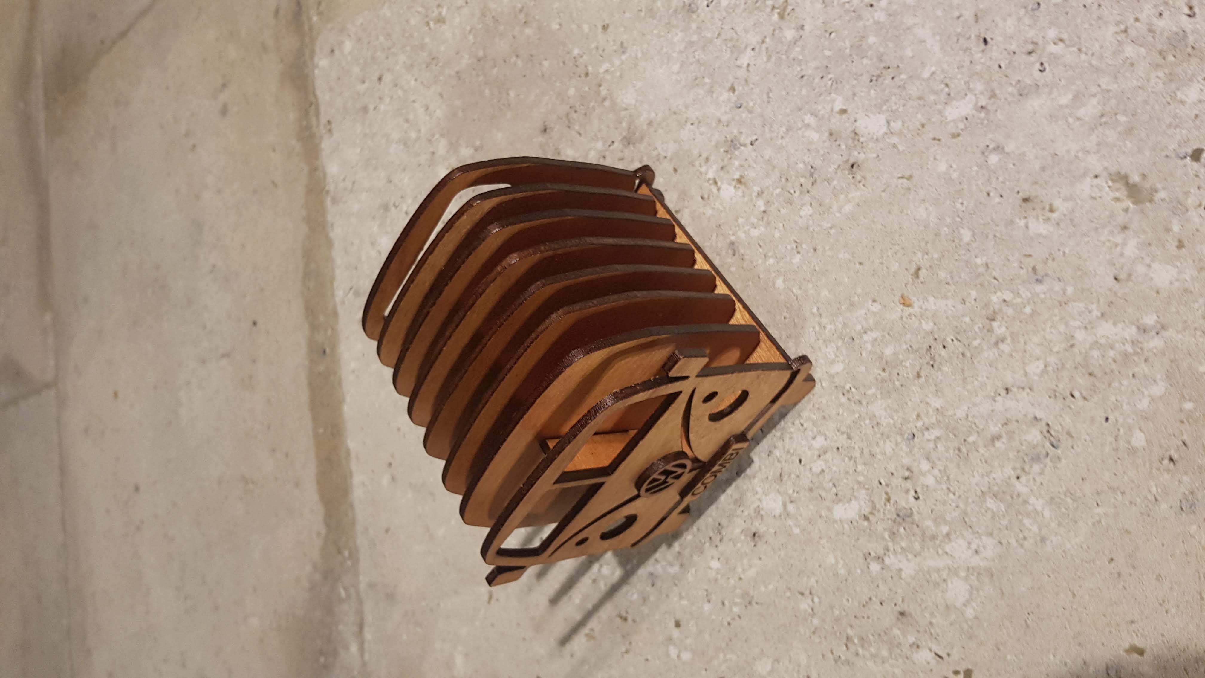 Fichier de découpe d'un porte sous-verres en forme de combi