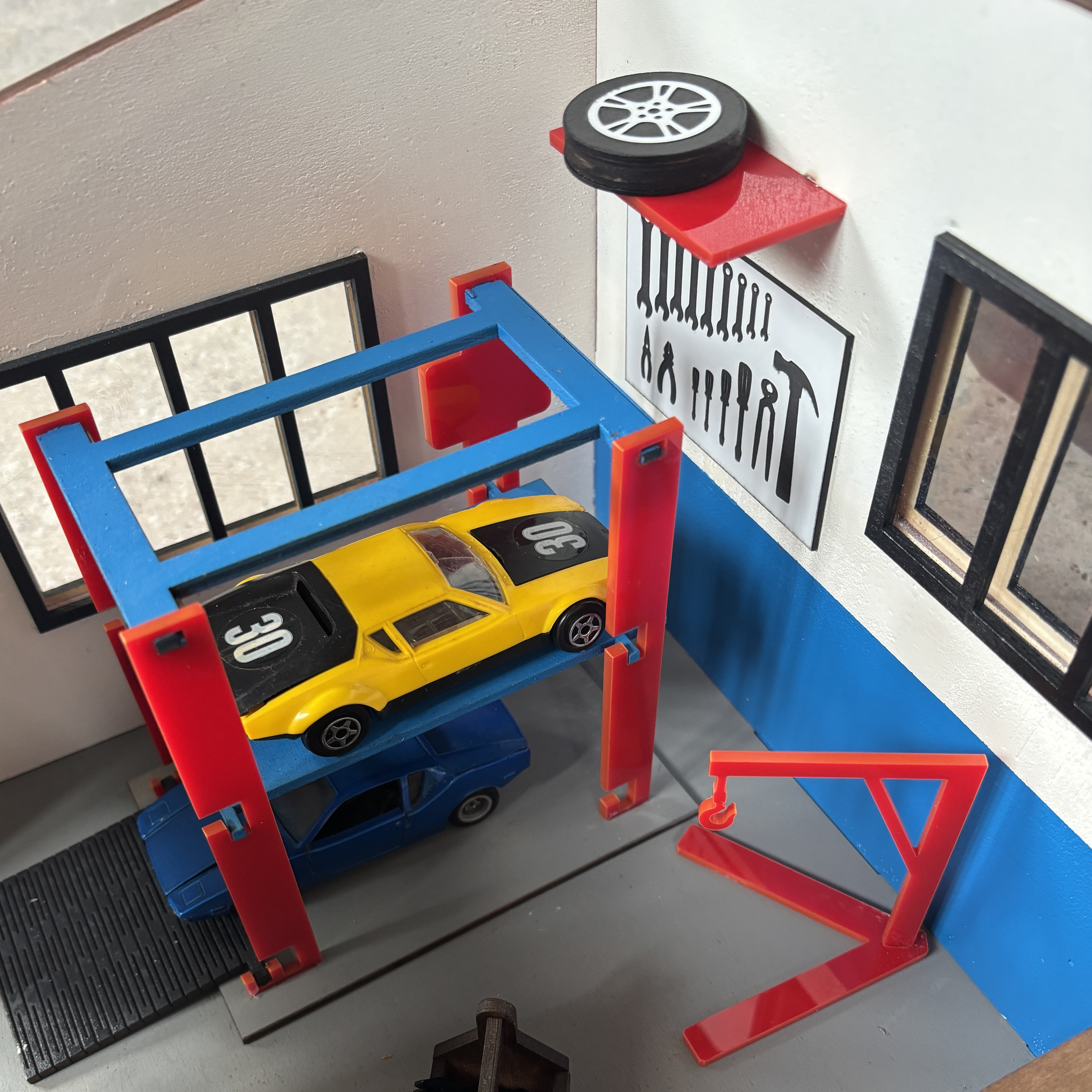 Fichier de découpe laser DXF-SVG - Garage atelier voiture diorama équipé
