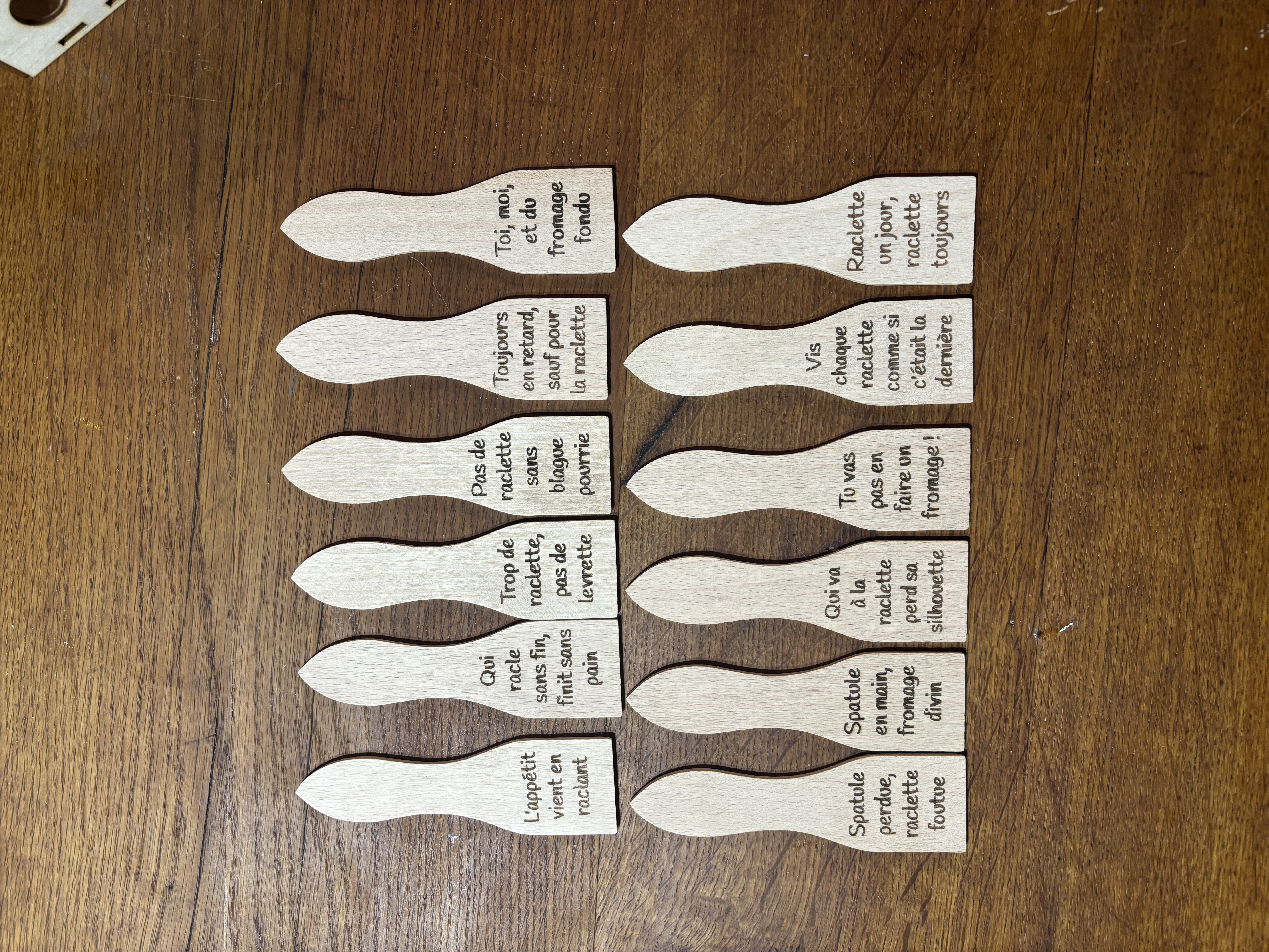 Spatules en bois personnalisées