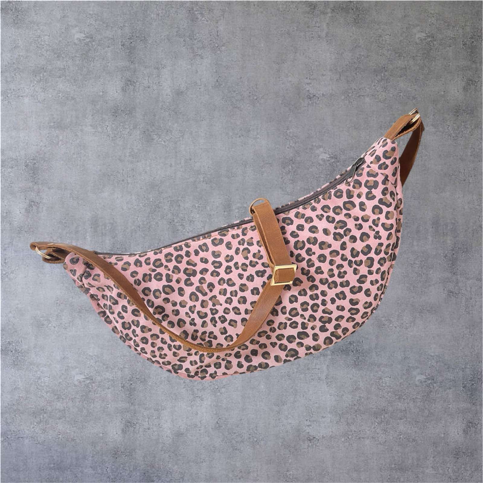 Τσάντα ώμου με animal print