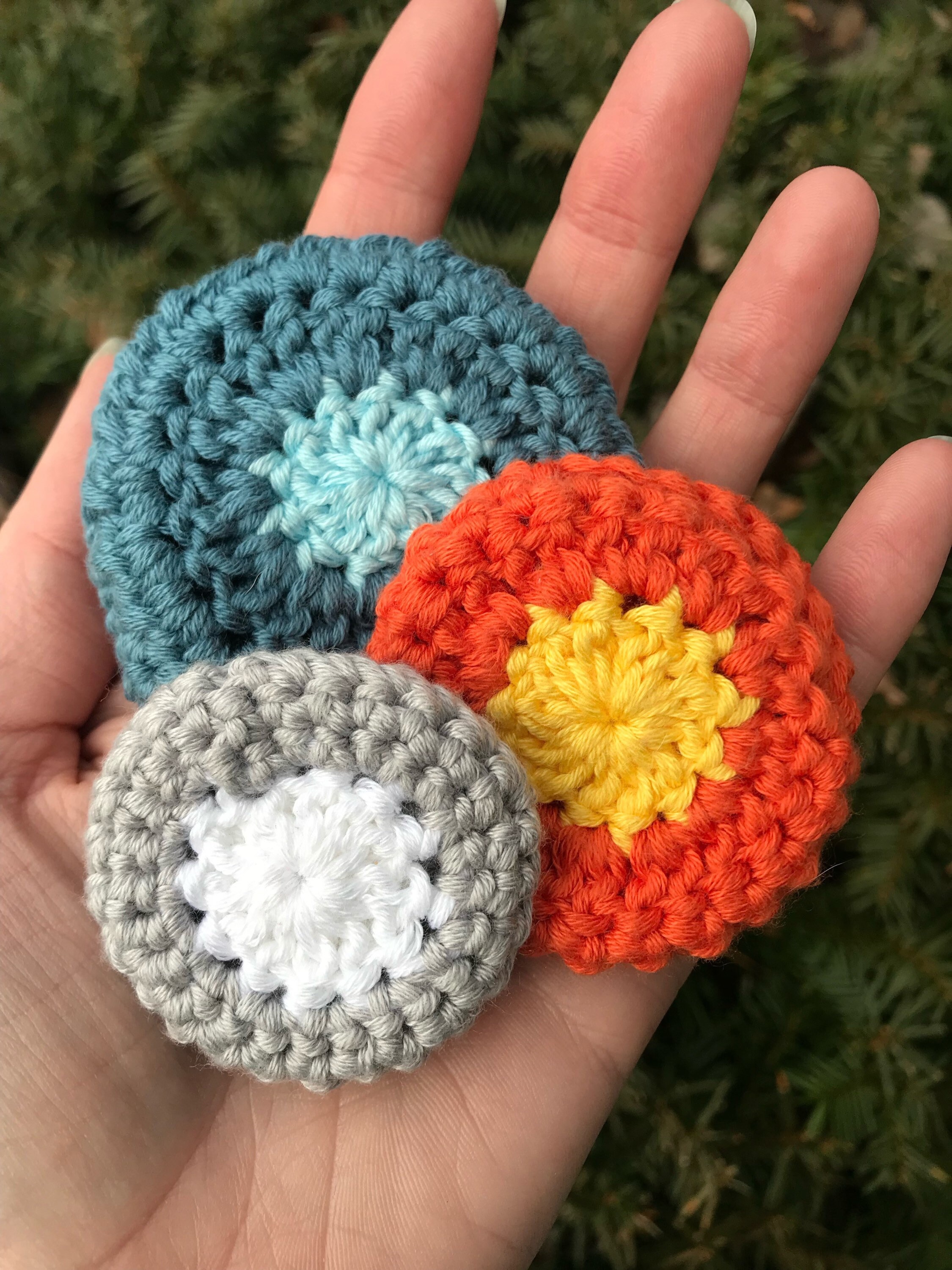 Lobe Warmer - Plug Mitten Crochet Pattern - Digital Download