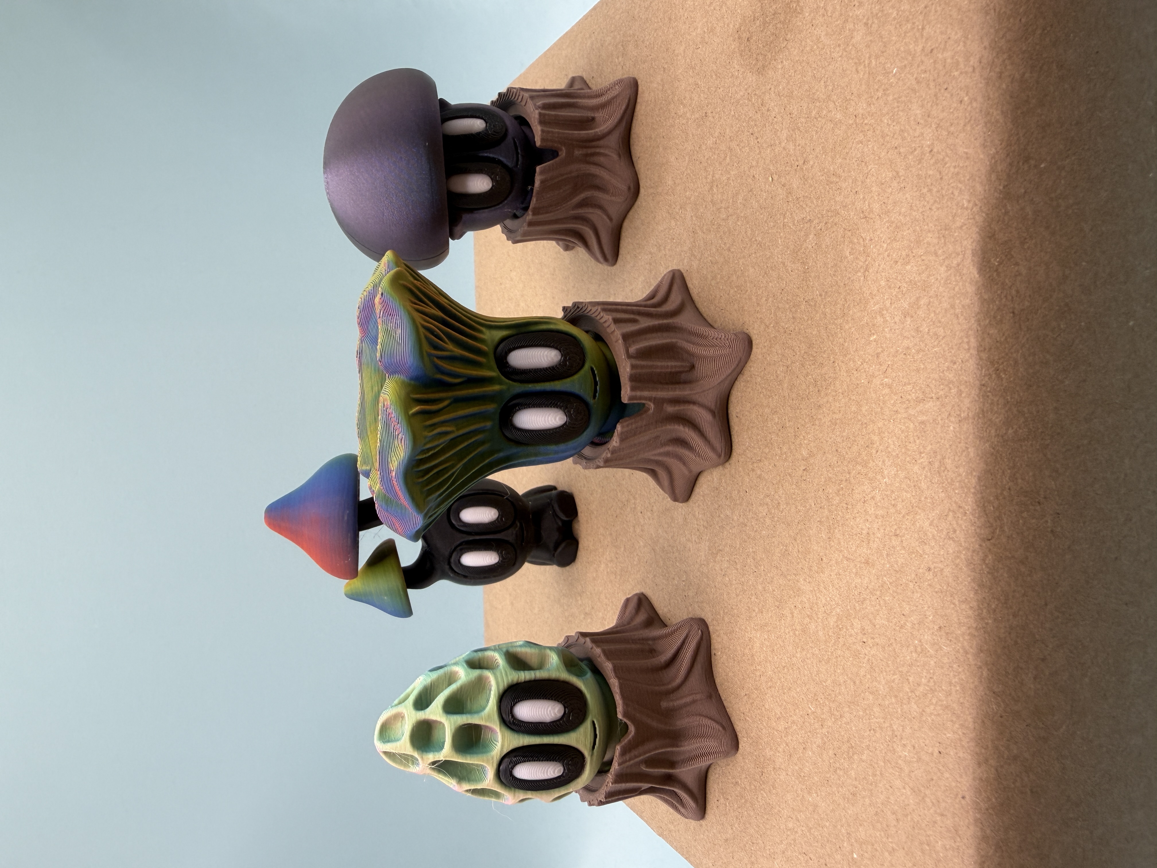 Mushroom figurines with stumps