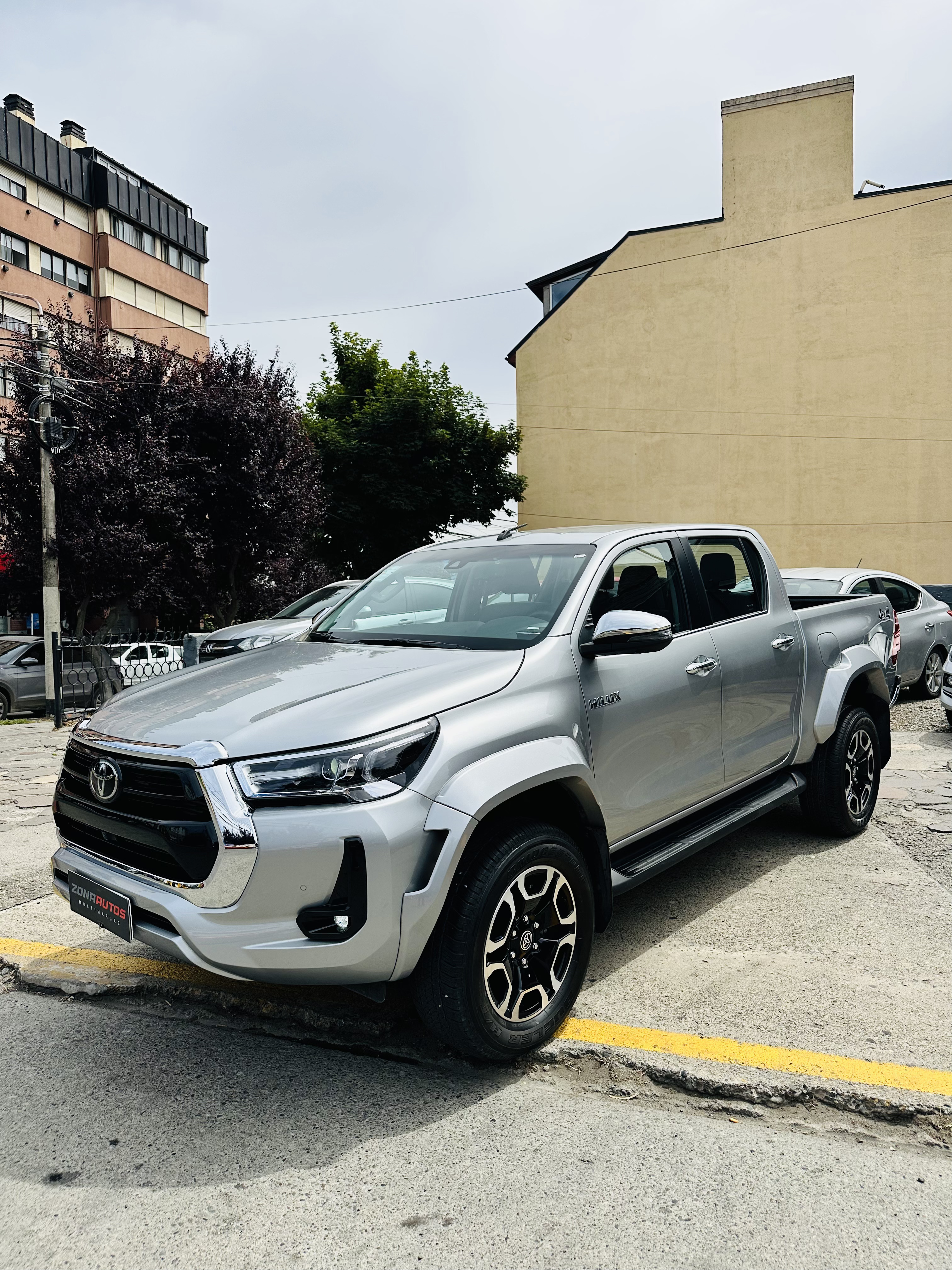 Toyota Hilux SRX 2024