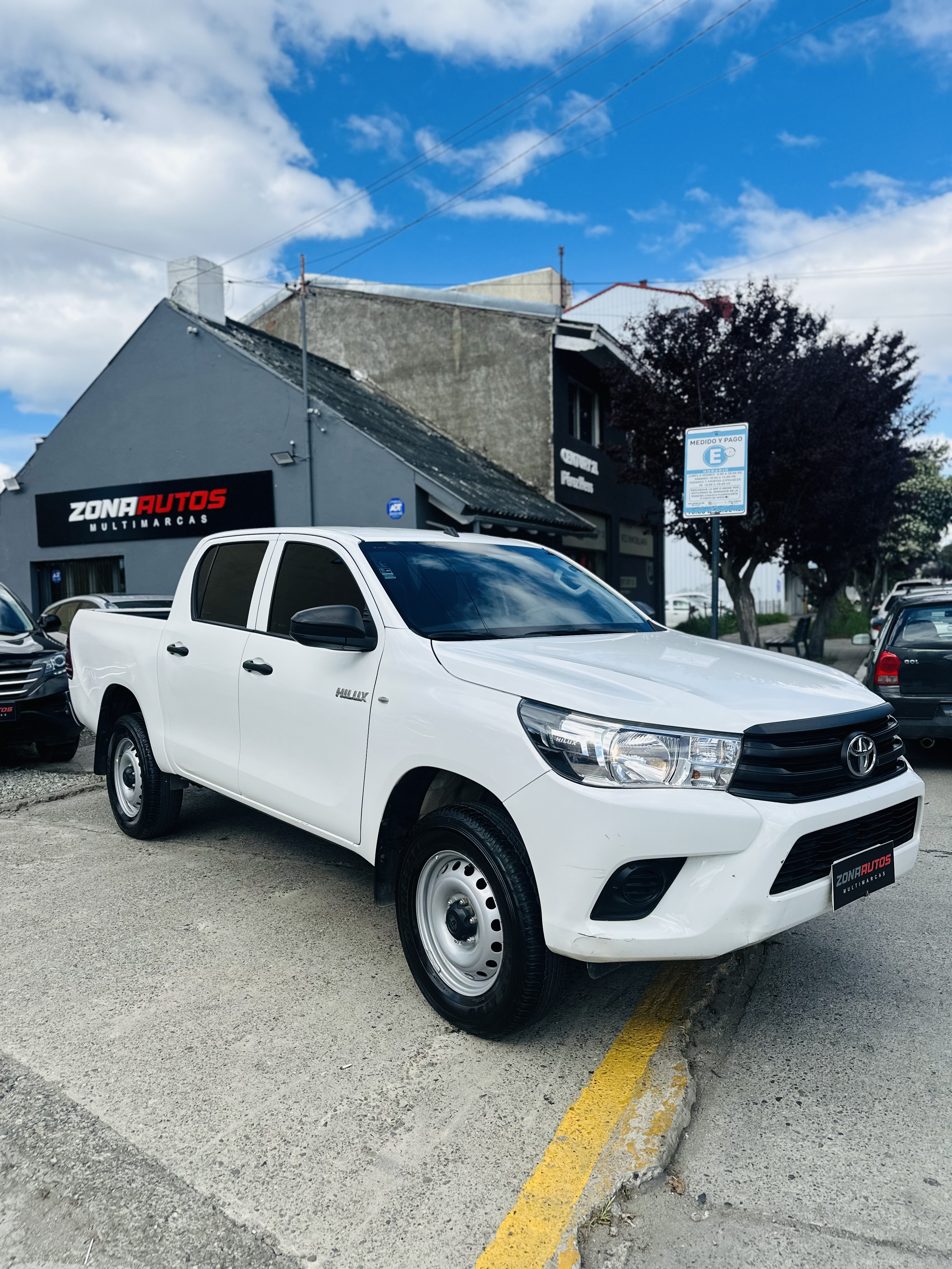 Toyota Hilux DX 2017