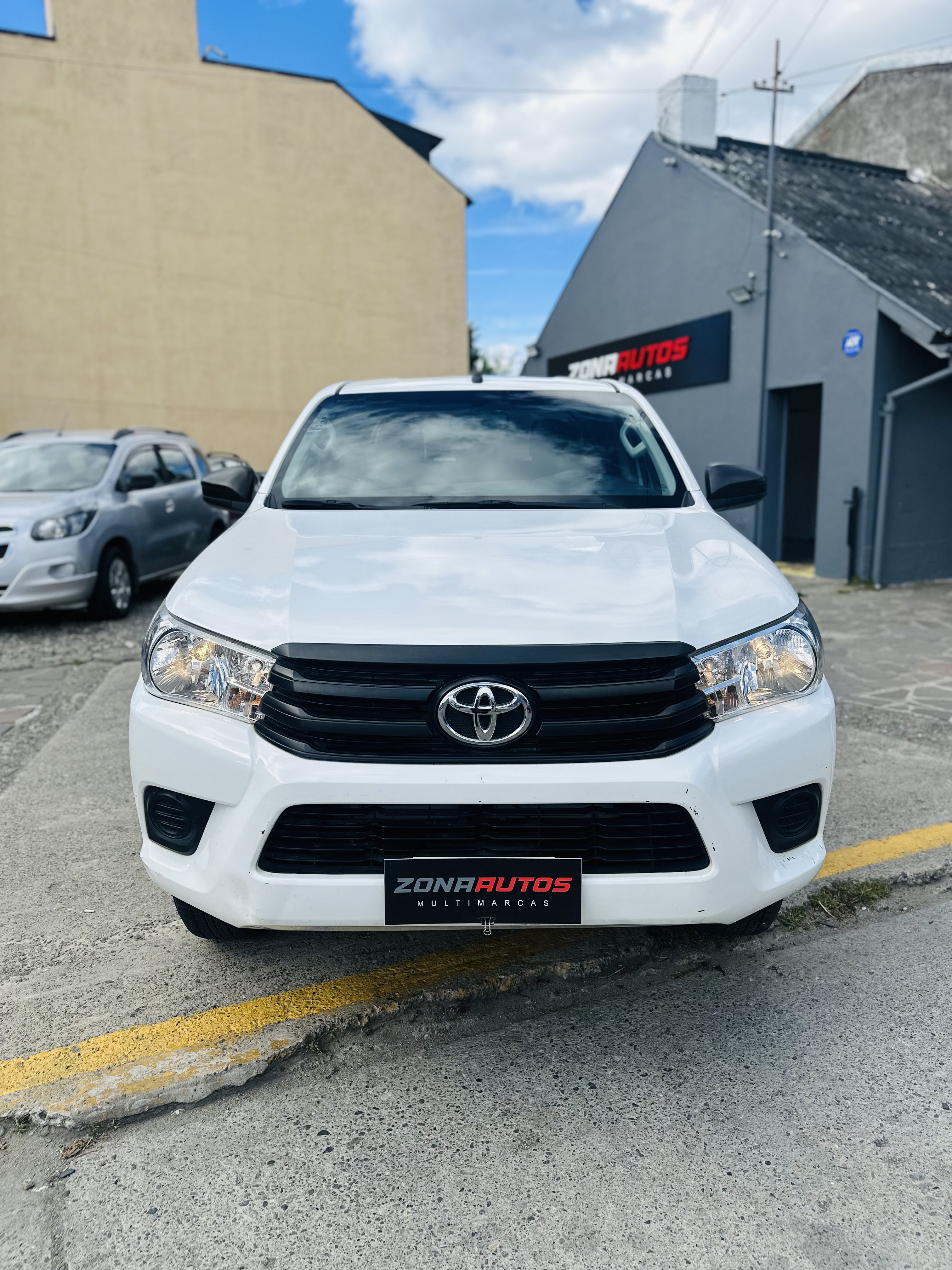 Toyota Hilux DX 2017