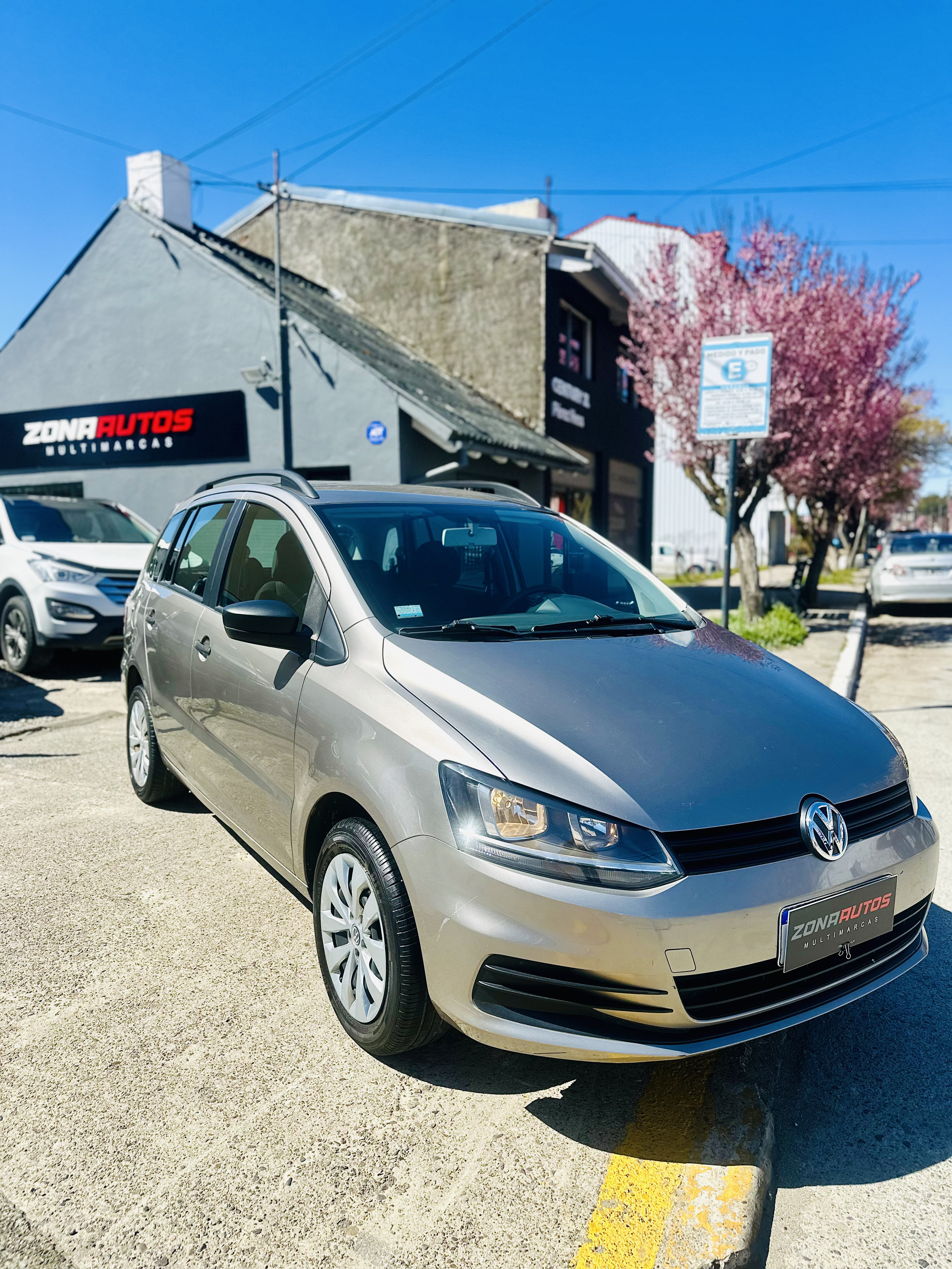 Volkswagen Suran 2019
