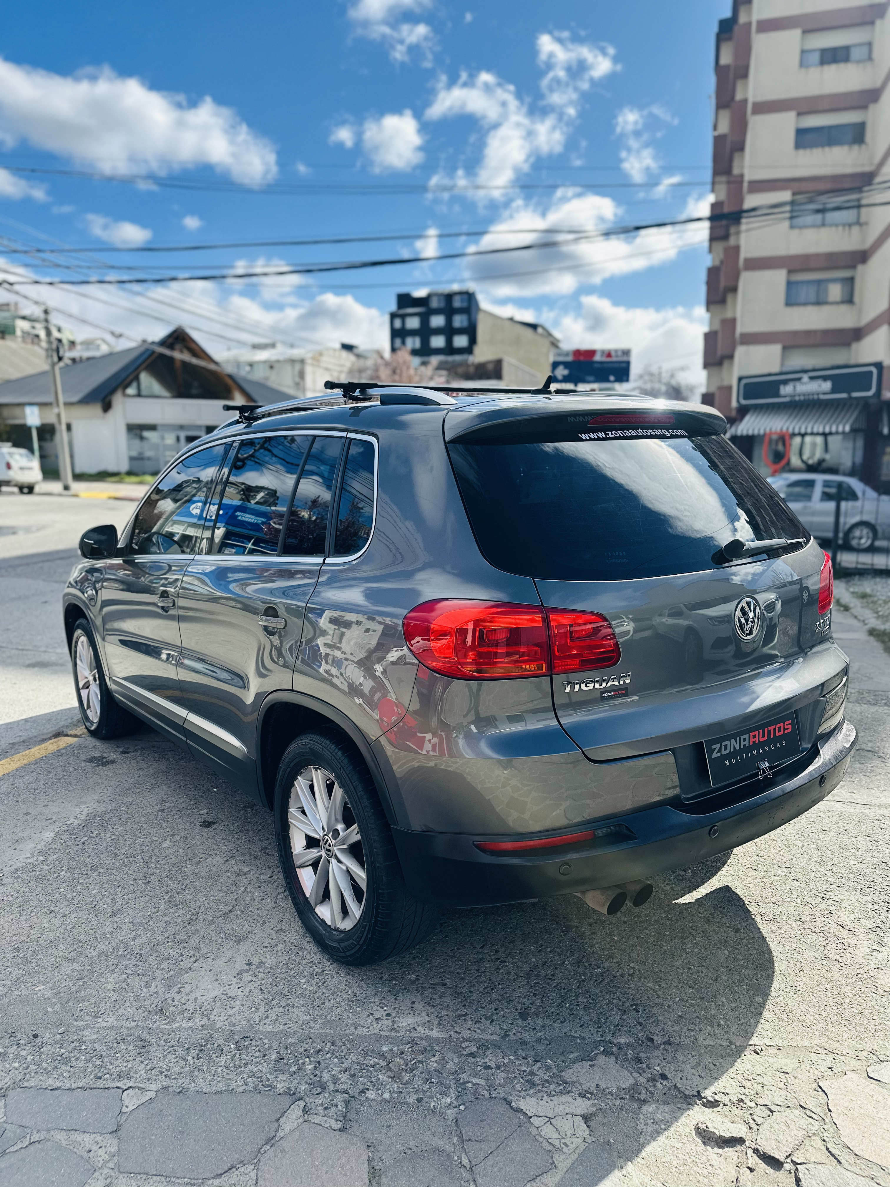 Volkswagen Tiguan 2012 4WD