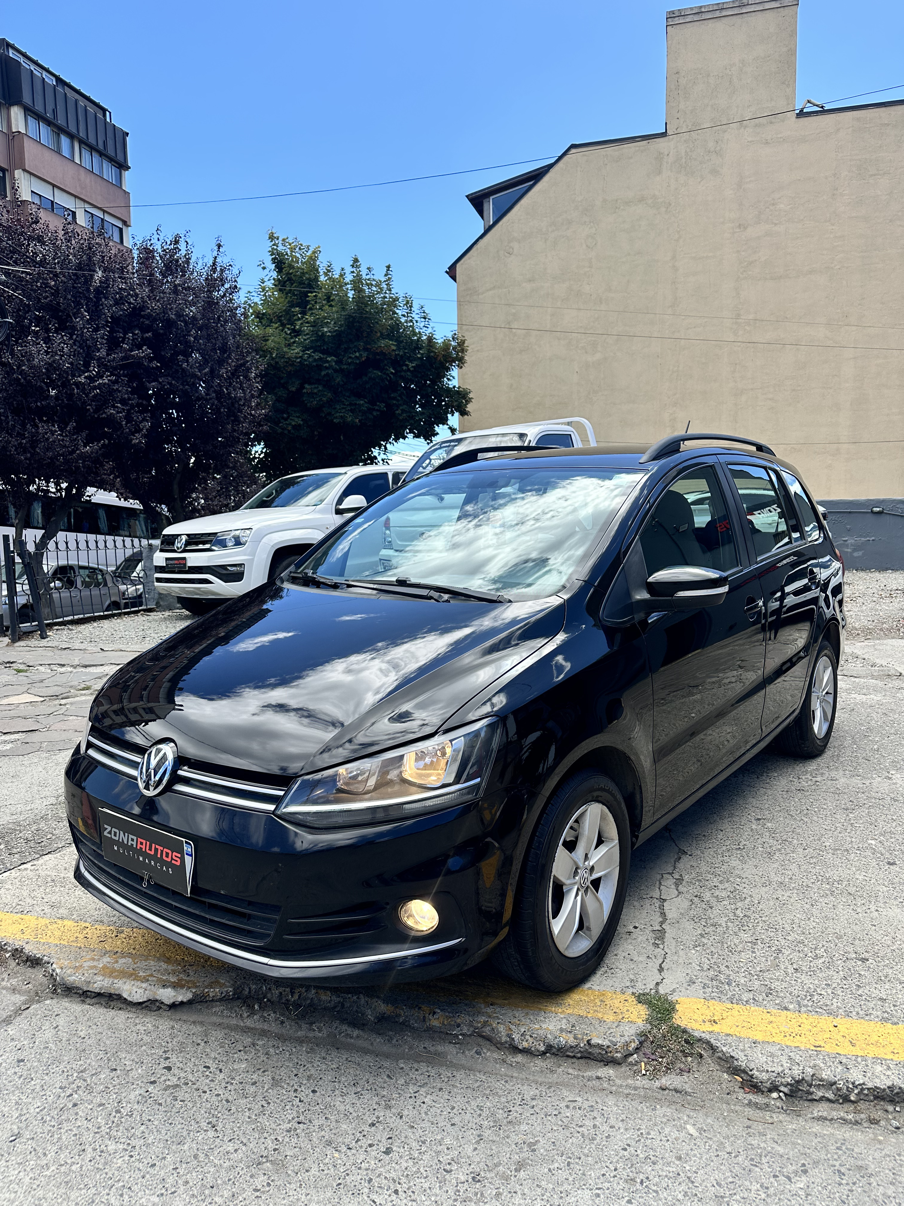Volkswagen Suran 2018