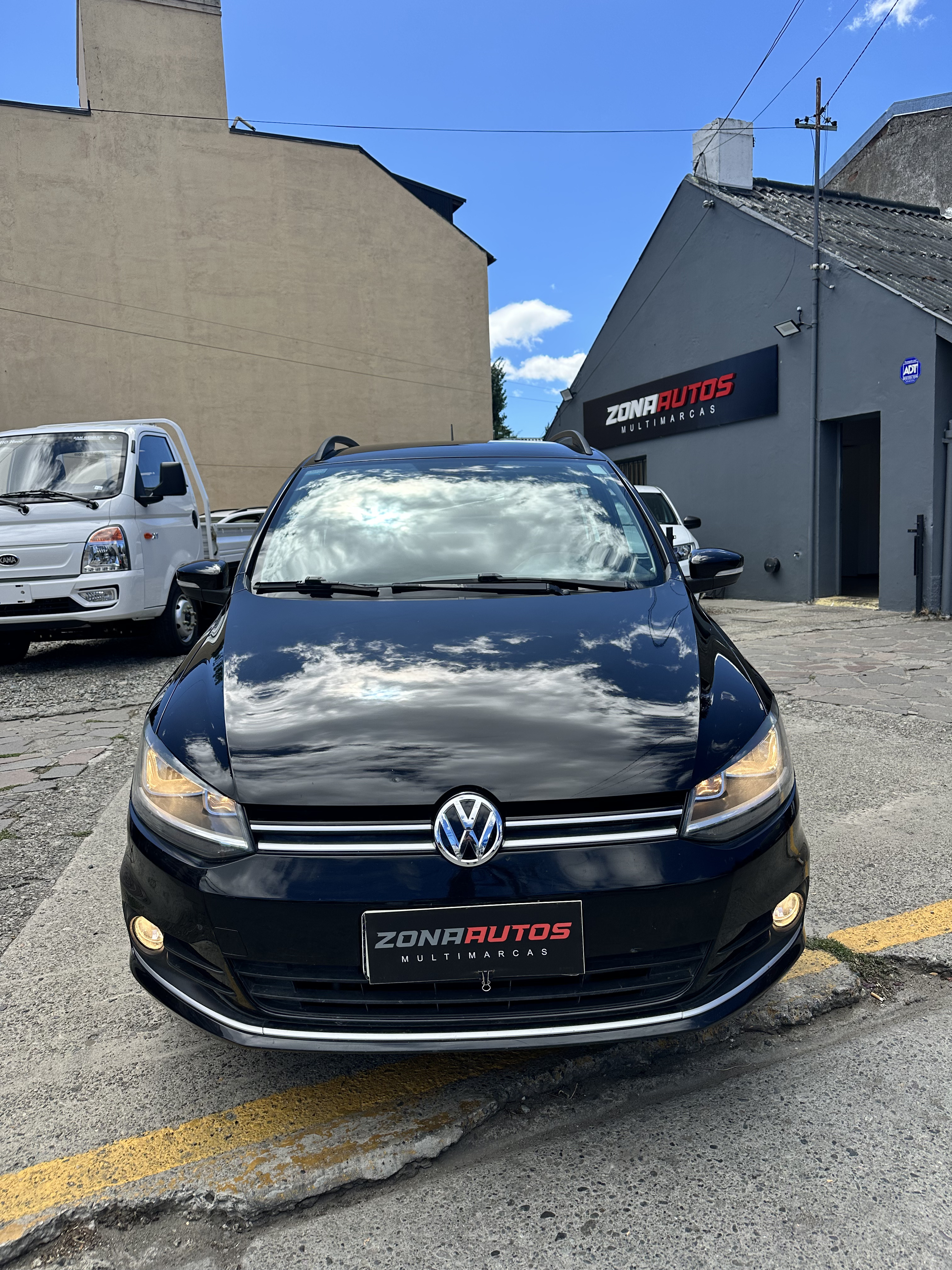 Volkswagen Suran 2018
