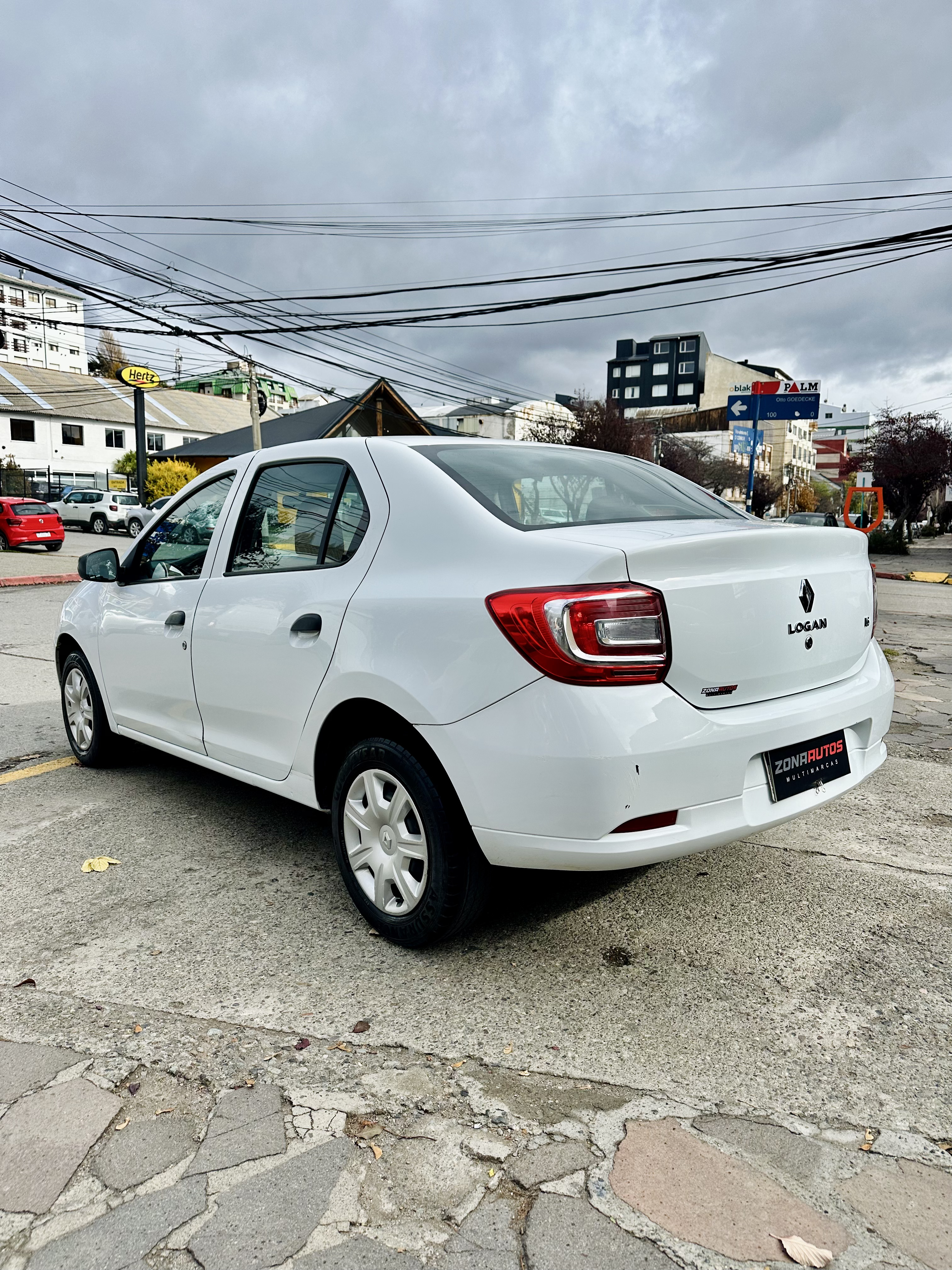 Renault Logan 2018