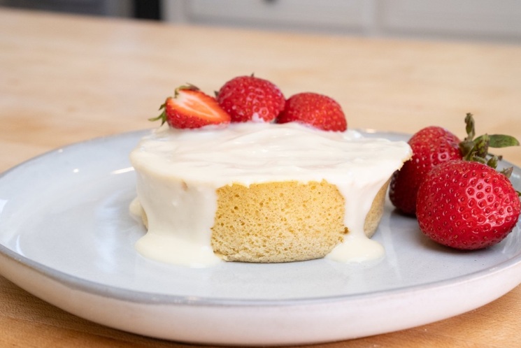 Keto 90 Second Vanilla Cake