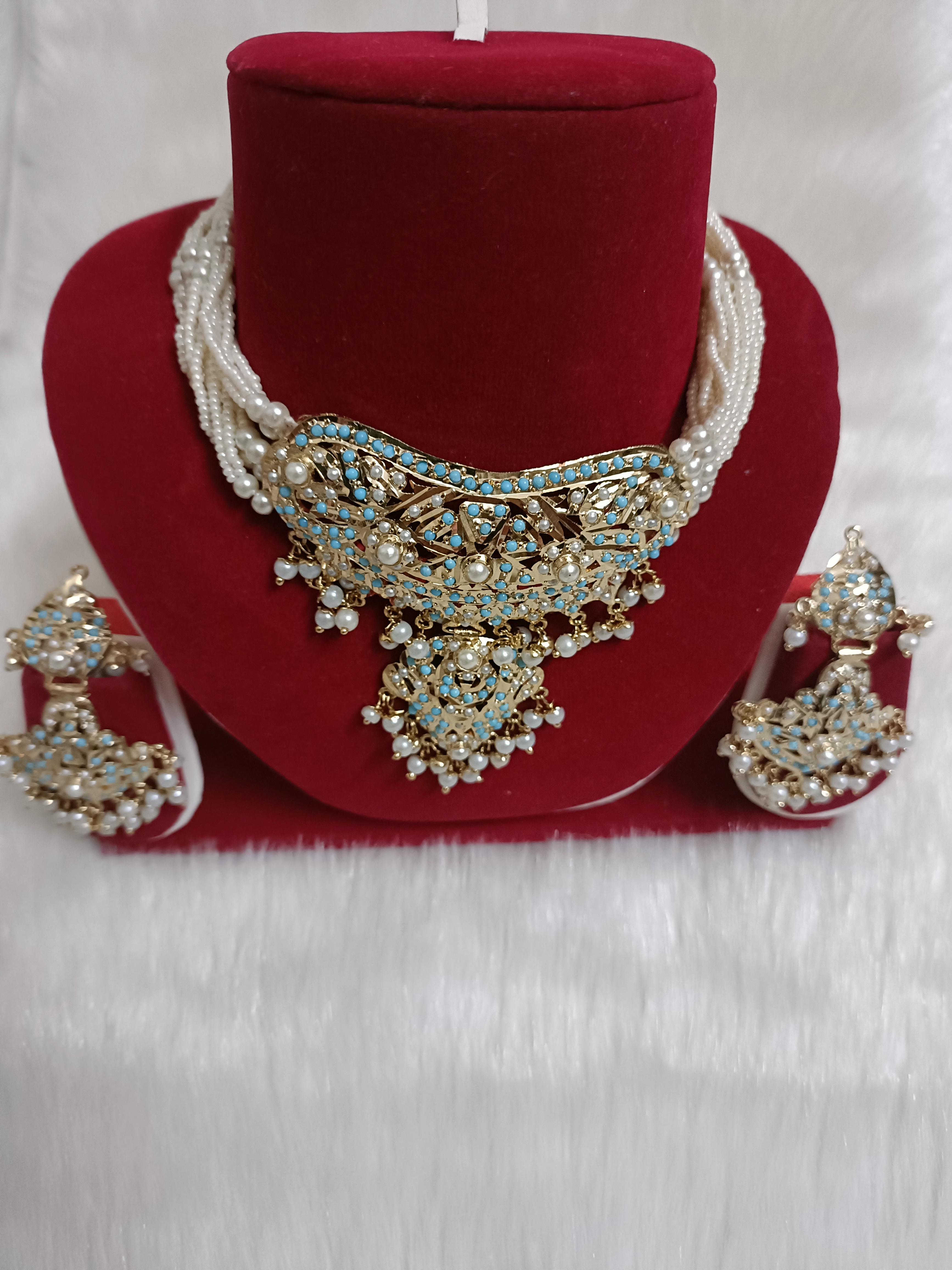 Pearl and Gold Plated Jewelry Set